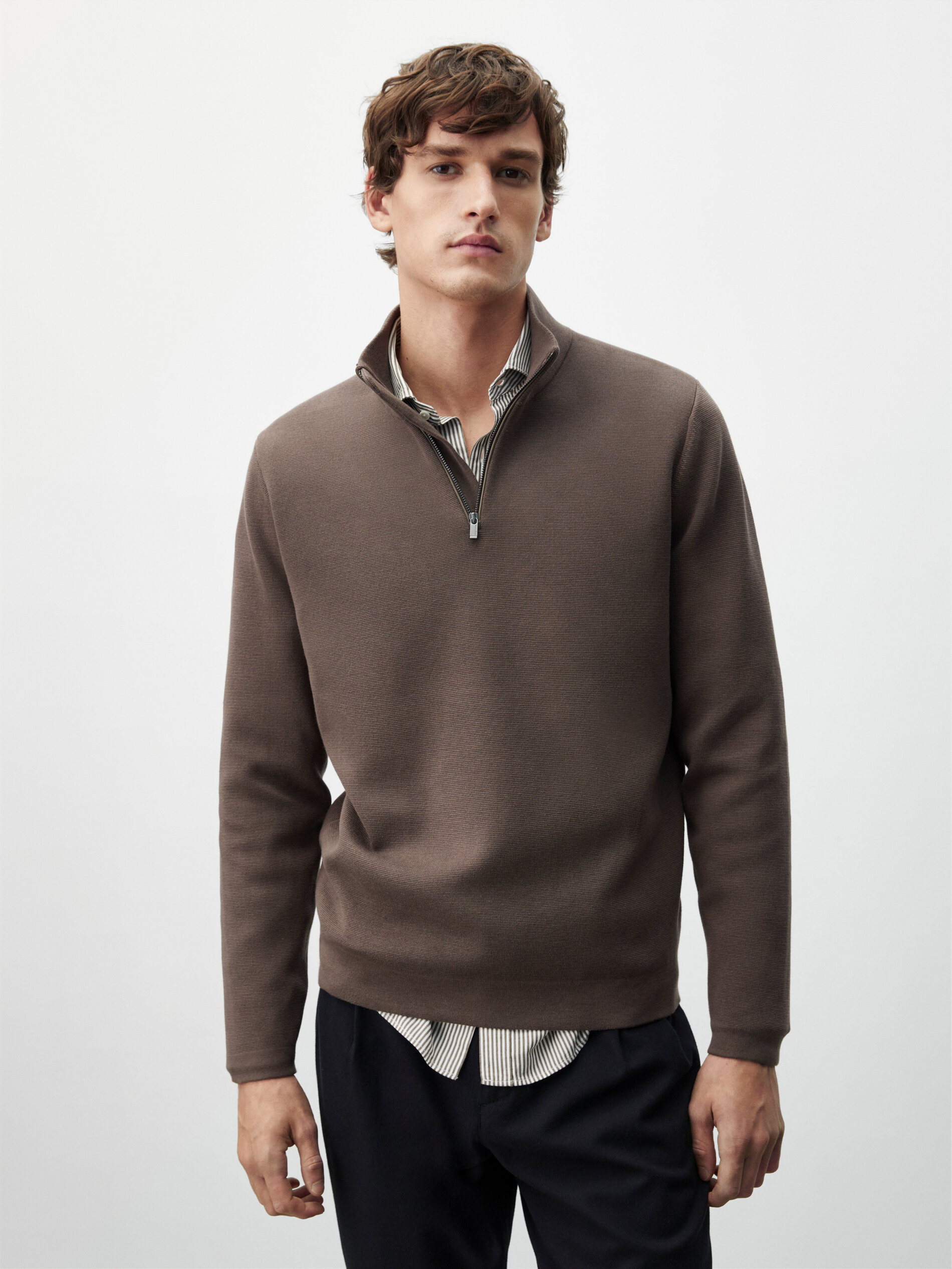 Cotton mock neck sweater with zip fastening