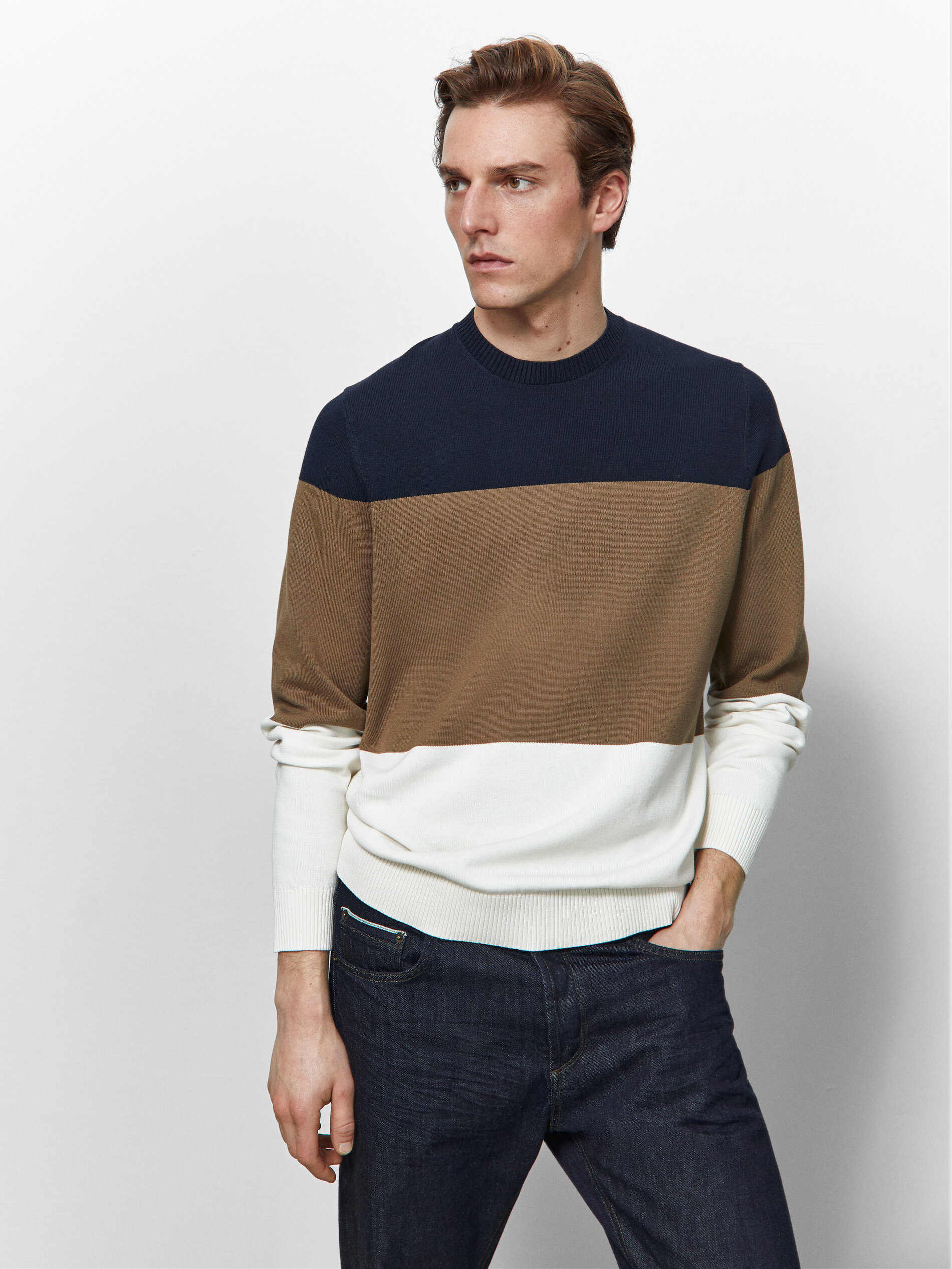 Colour block crew neck sweater