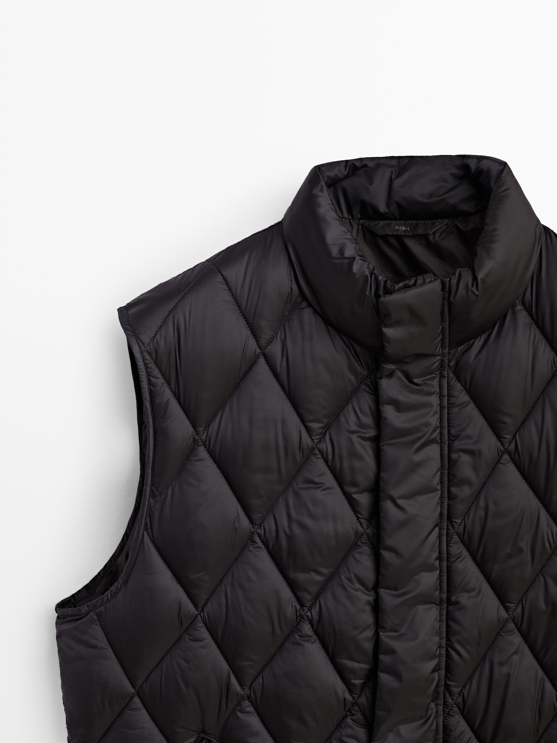 massimo dutti sleeveless jacket