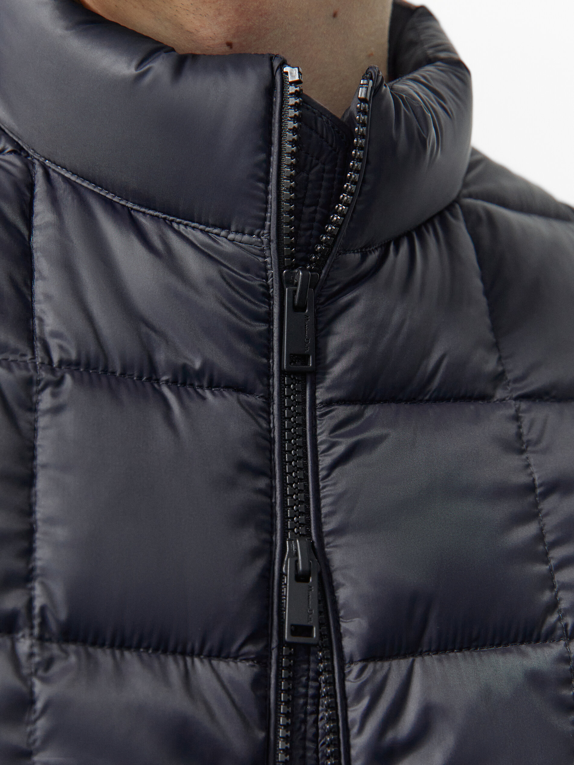 knit sleeve puffer jacket
