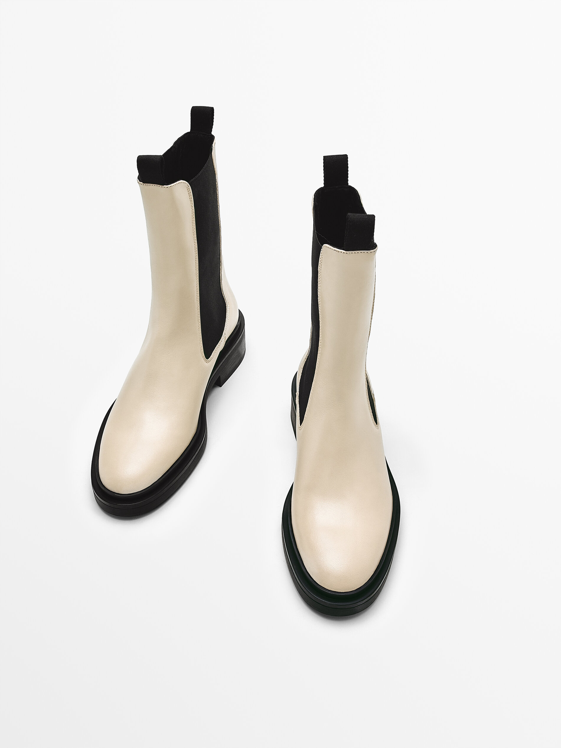 Botín chelsea piel crudo - Massimo Dutti España
