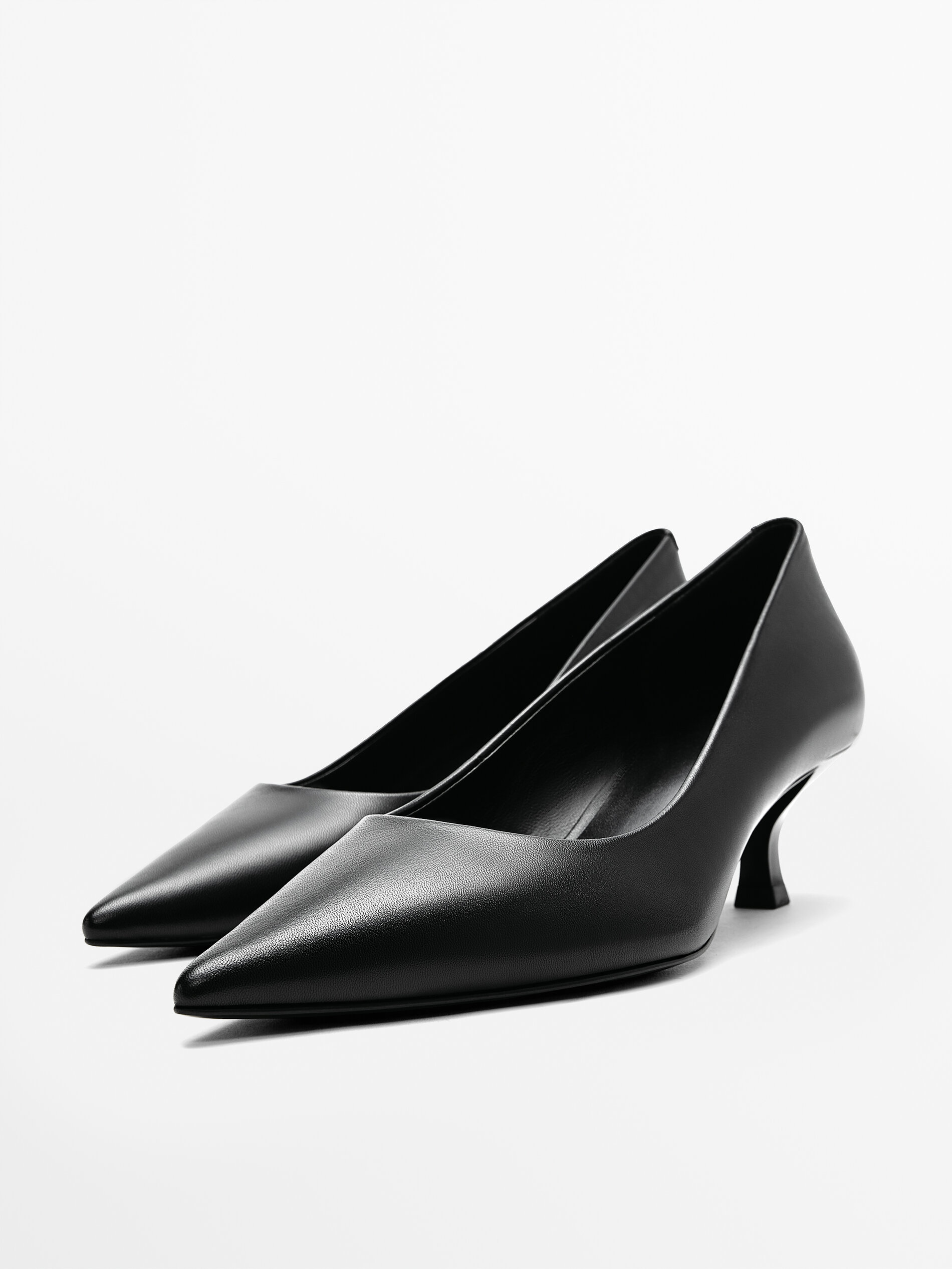 BLACK LEATHER MID-HEEL SHOES - Massimo 