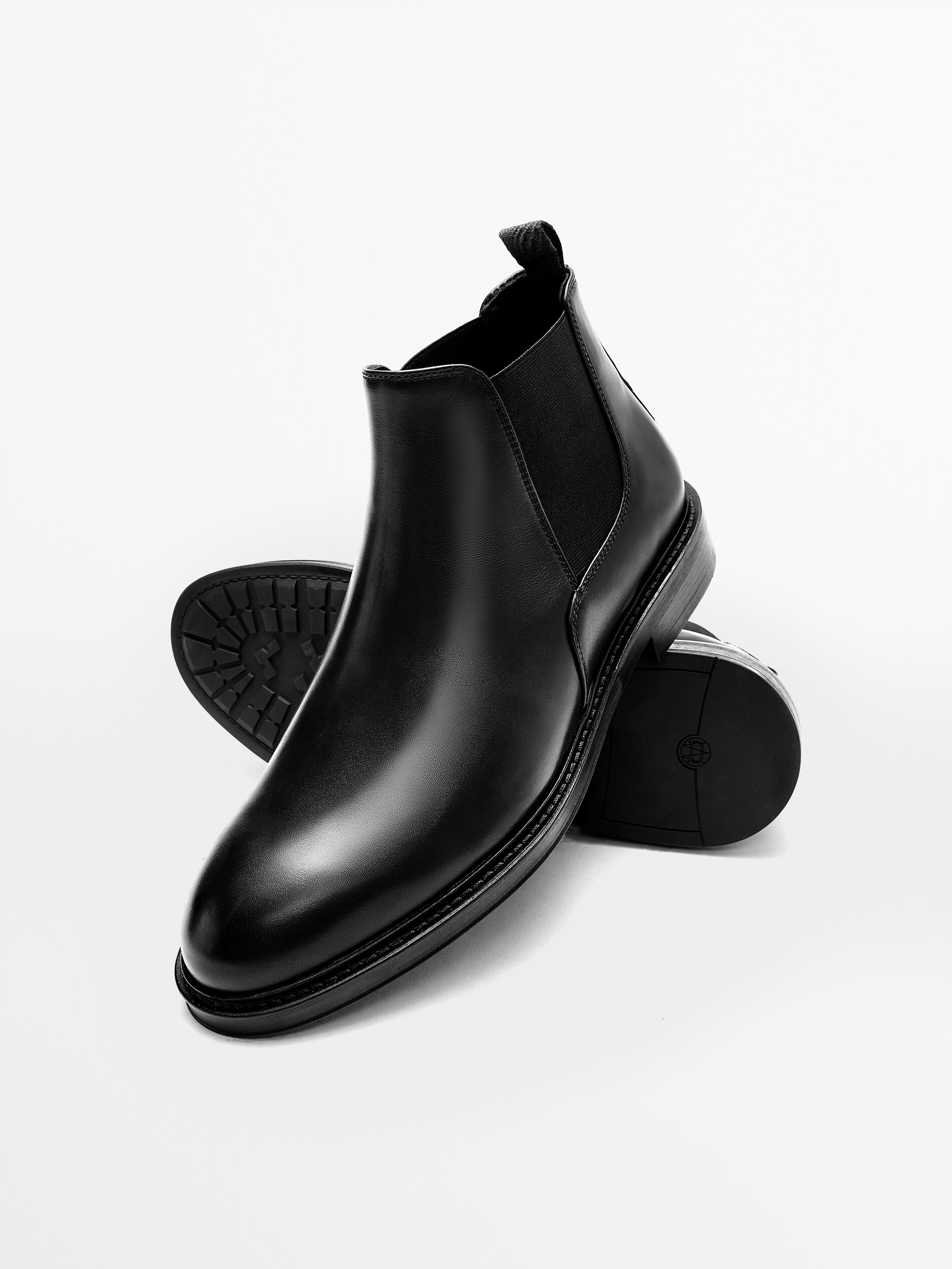 Paper | Massimo Dutti Chelsea Boots