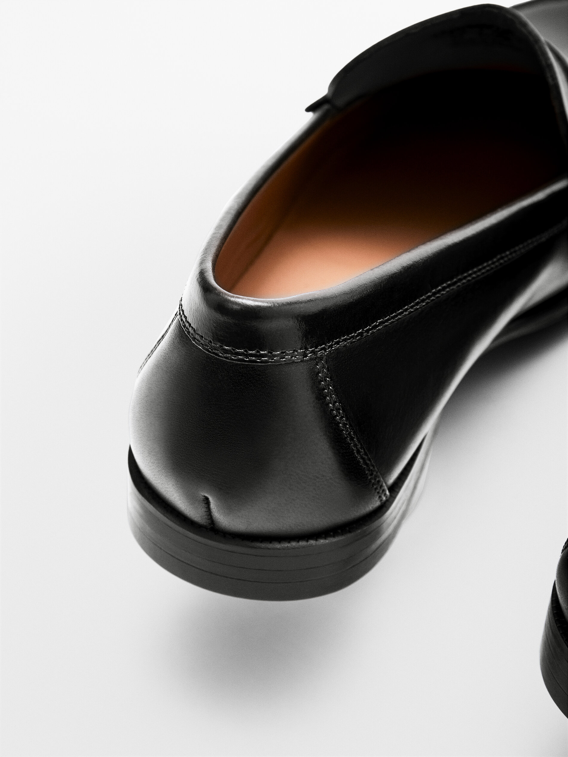BLACK LEATHER PENNY LOAFERS - Massimo 