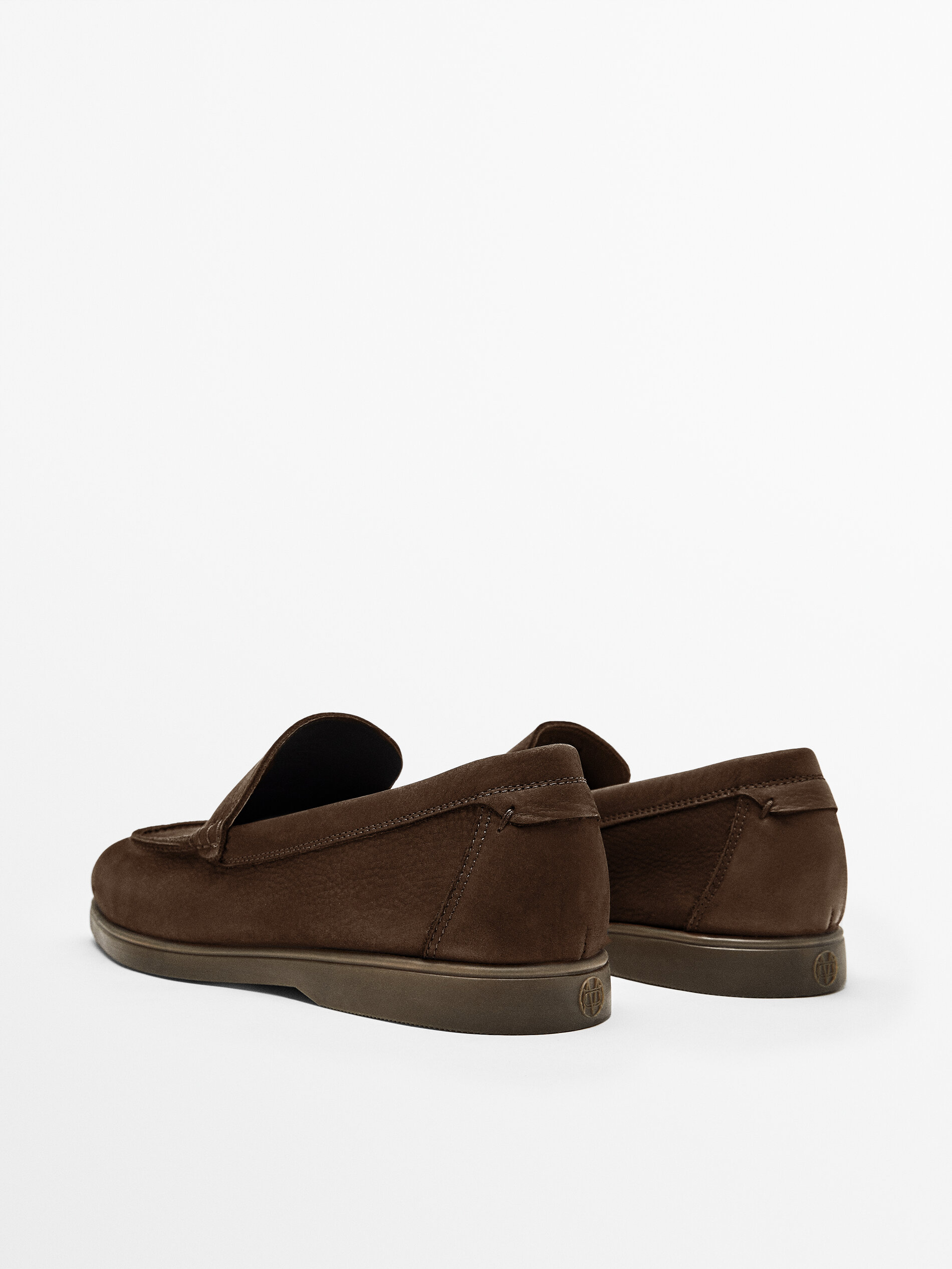 MOCASSINI SOFT IN NABUK MARRONI - Massimo Dutti Italia