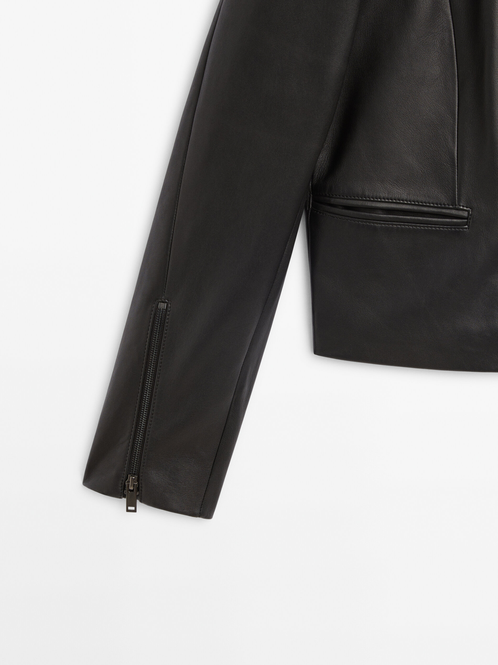 Black leather biker jacket · Black · Coats And Jackets | Massimo Dutti