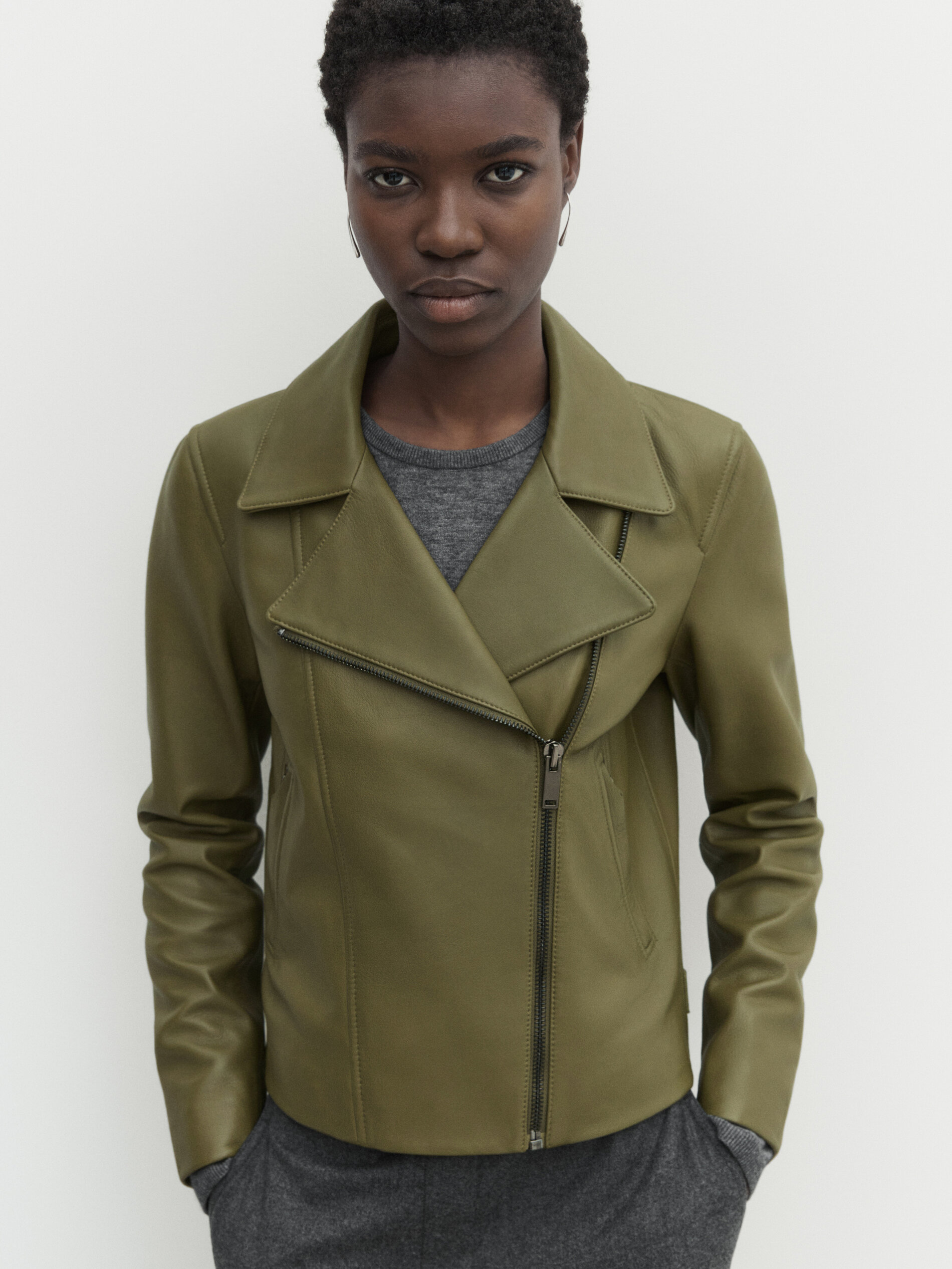 Massimo dutti ladies leather jackets on sale