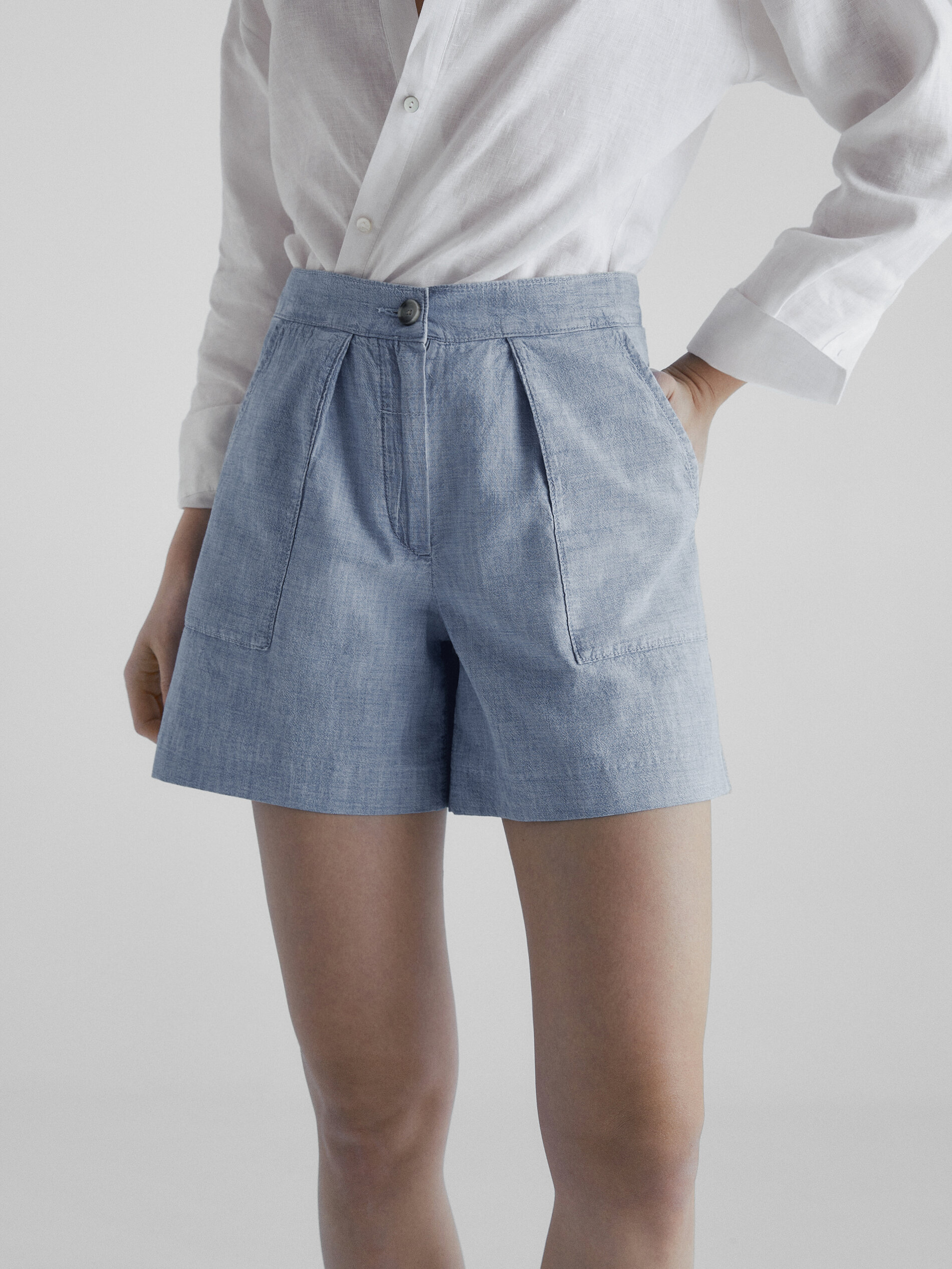 Light blue bermuda shorts discount