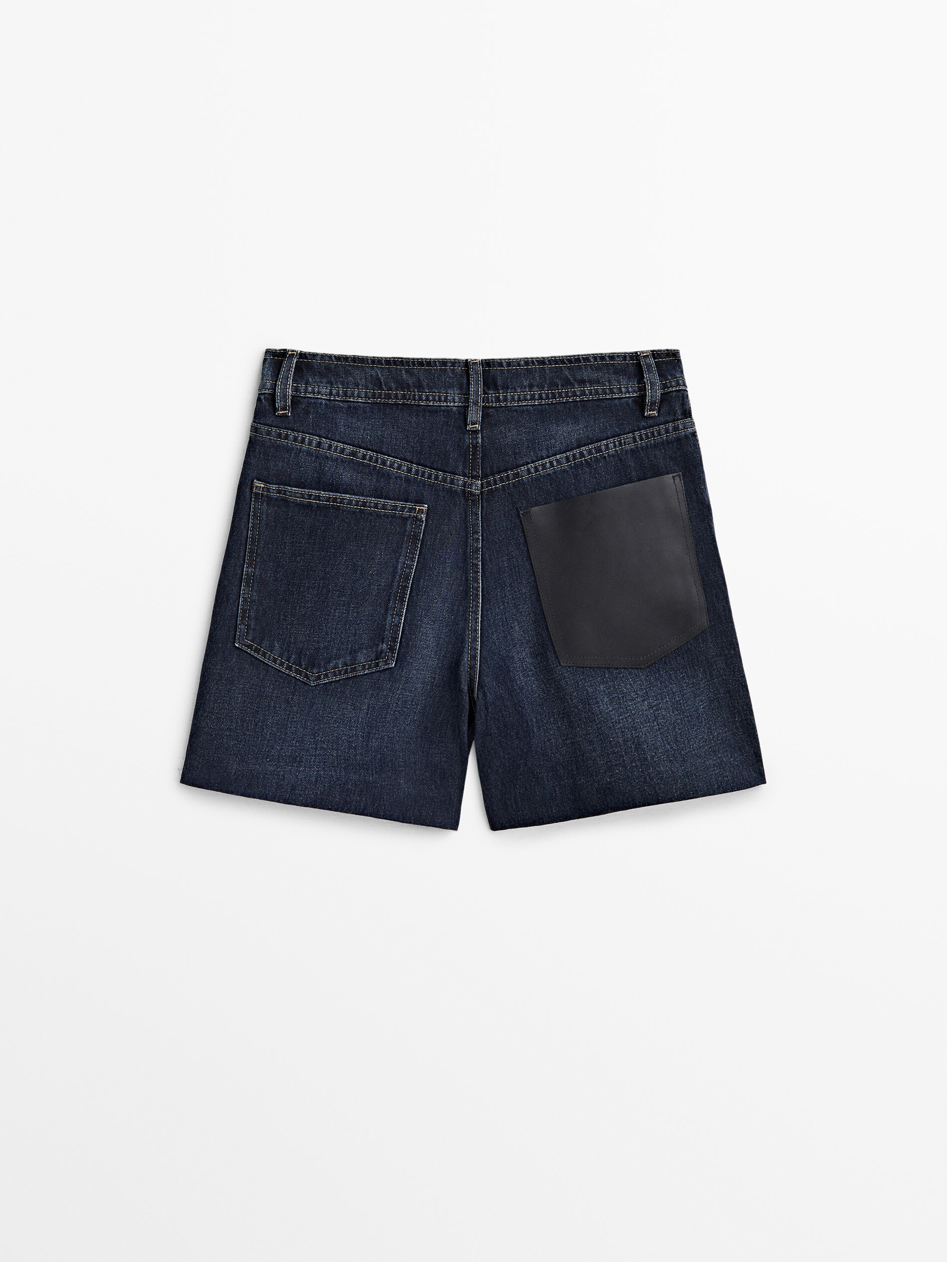 High waist denim shorts with leather pocket