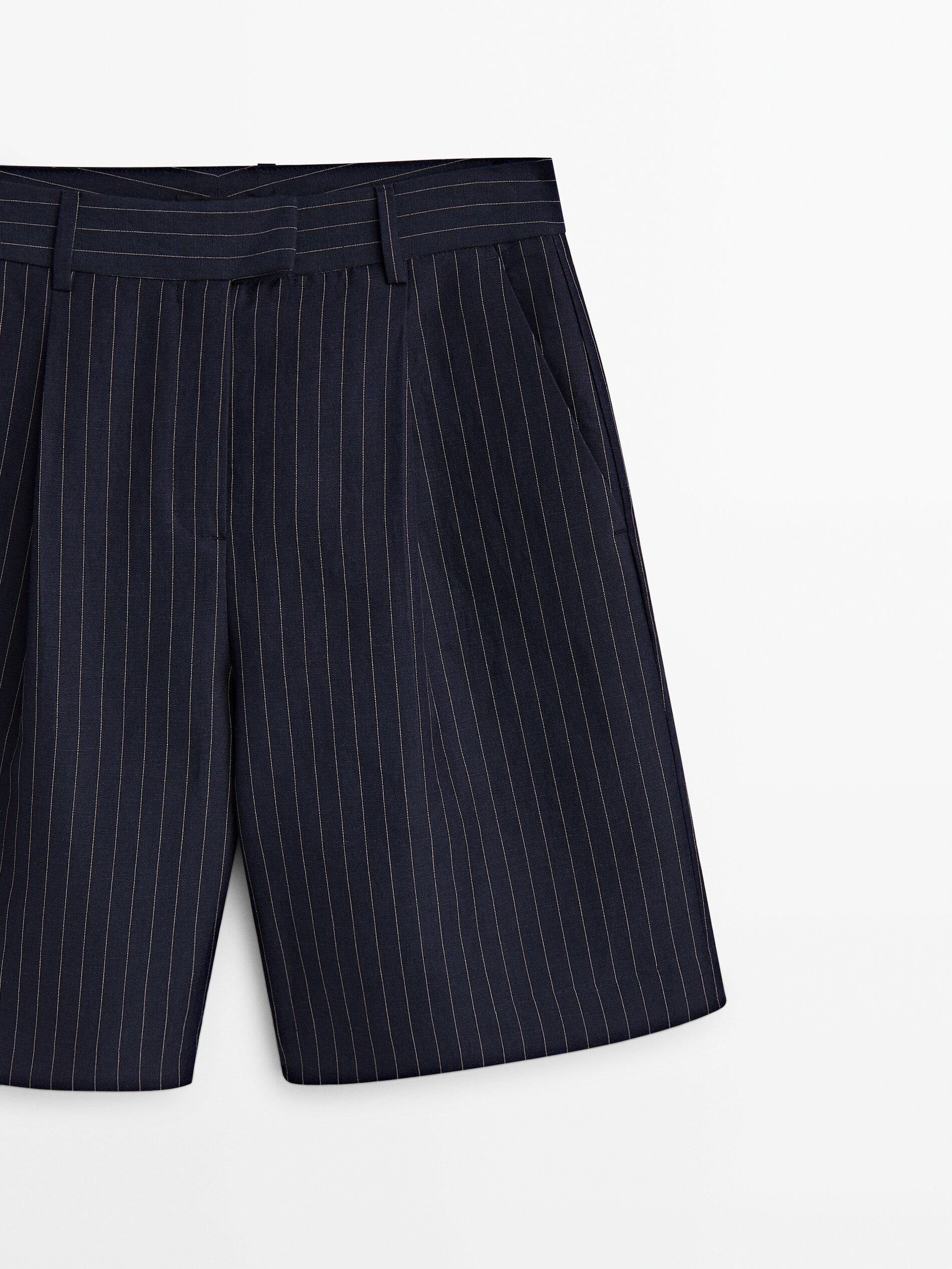 Pinstripe Bermuda shorts with darts