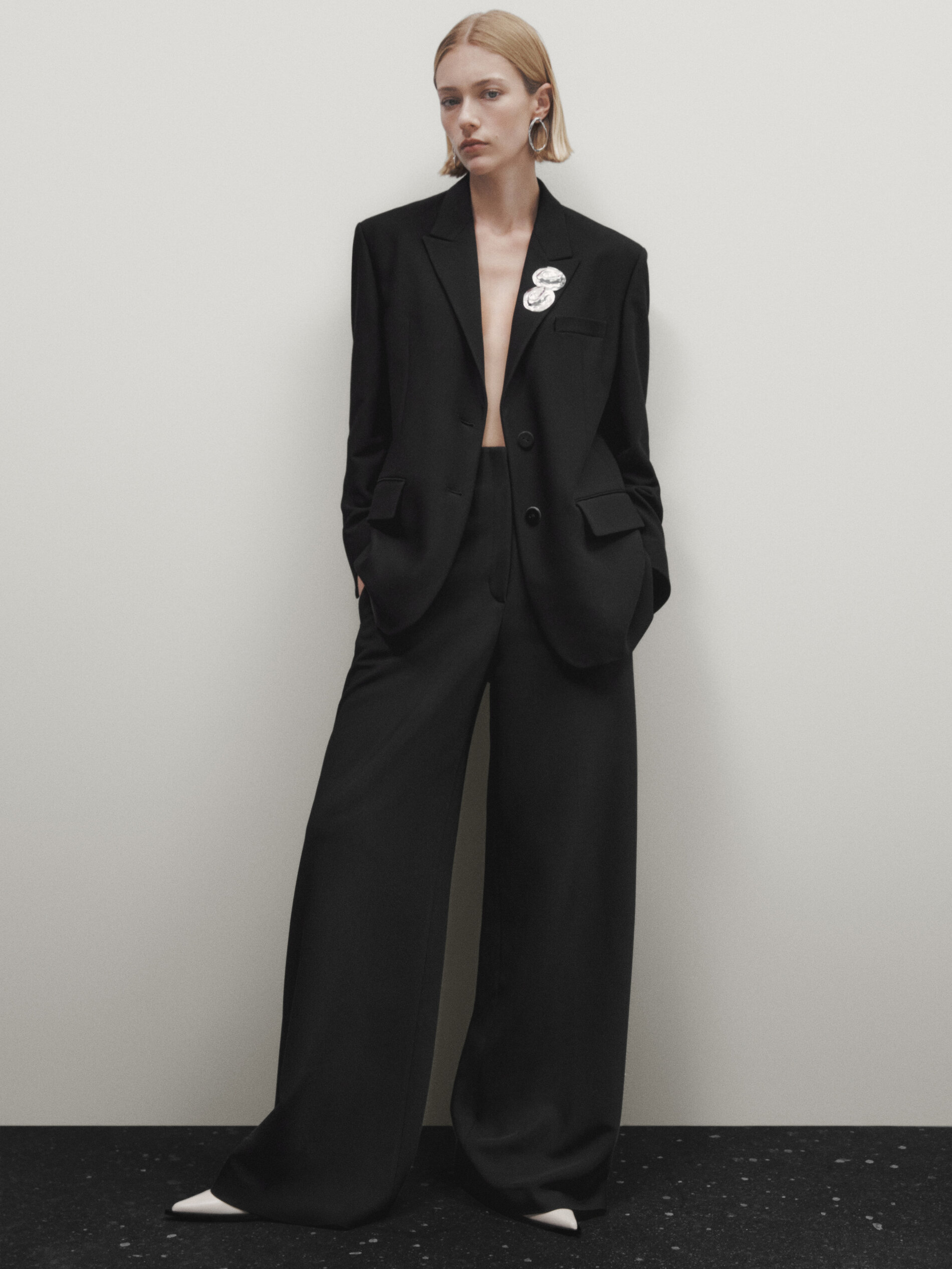 Black wide leg suit trousers hotsell