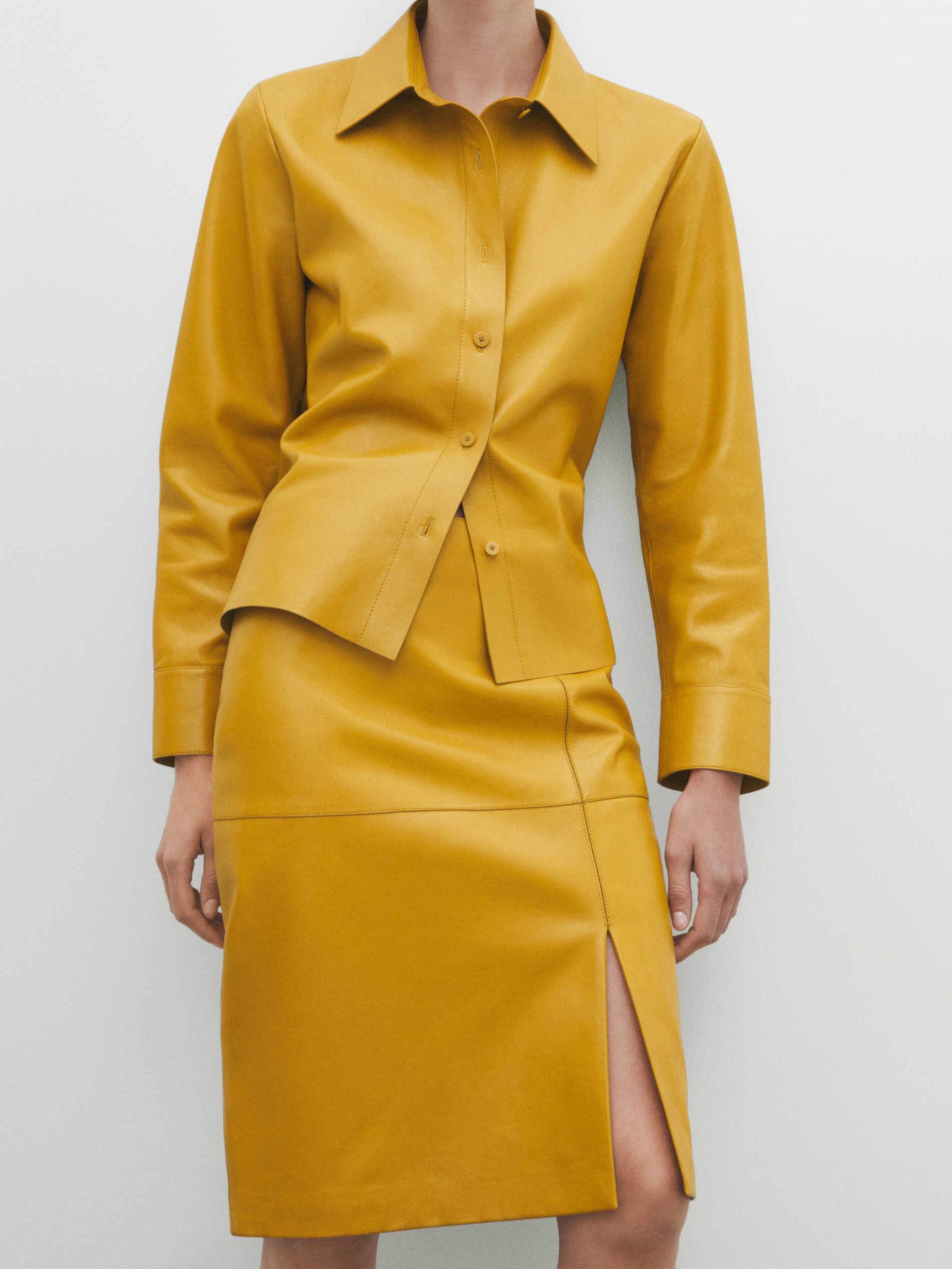 Nappa leather midi skirt Yellow Skirts Massimo Dutti