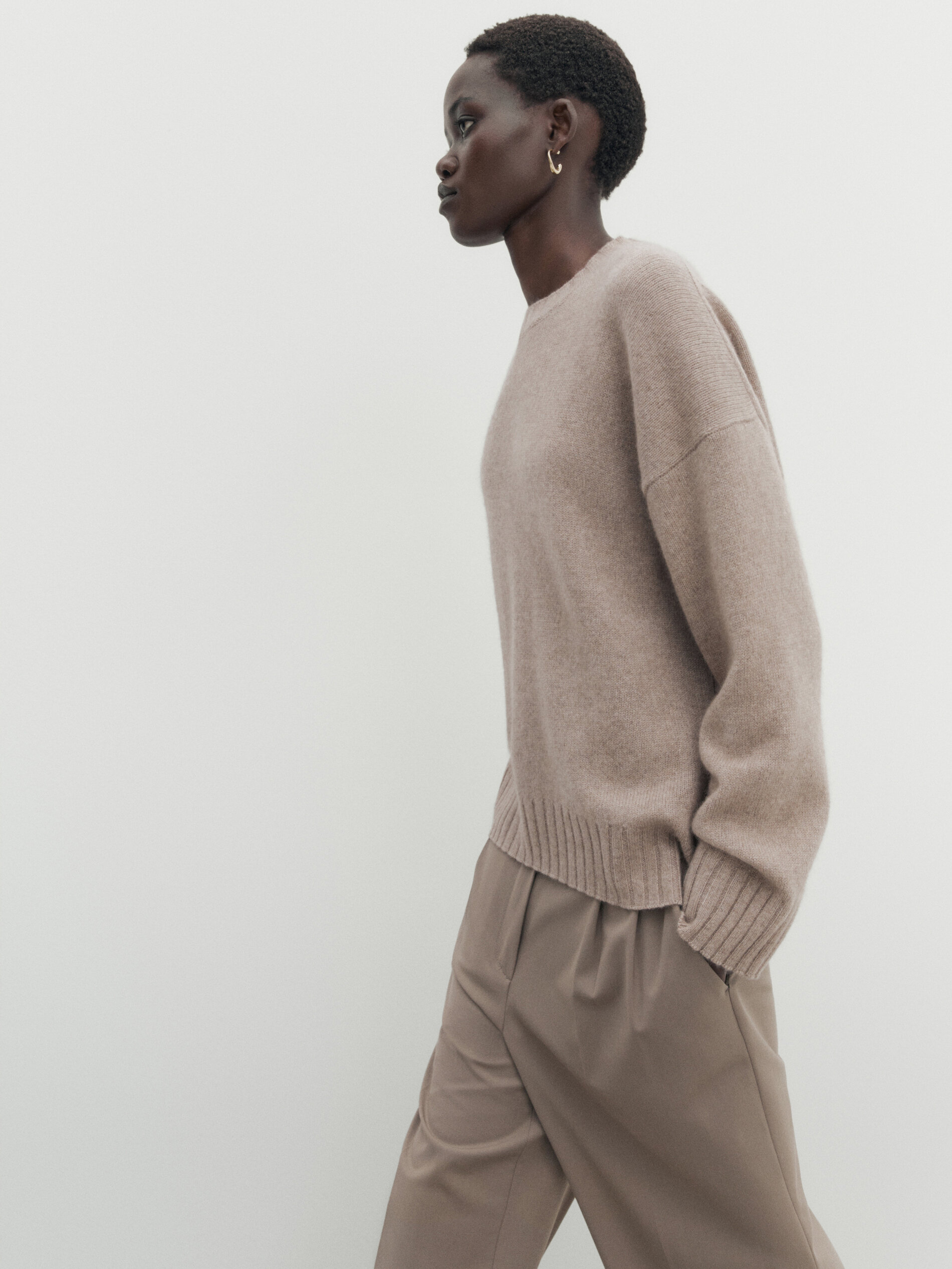 100 cashmere oversize crew neck sweater