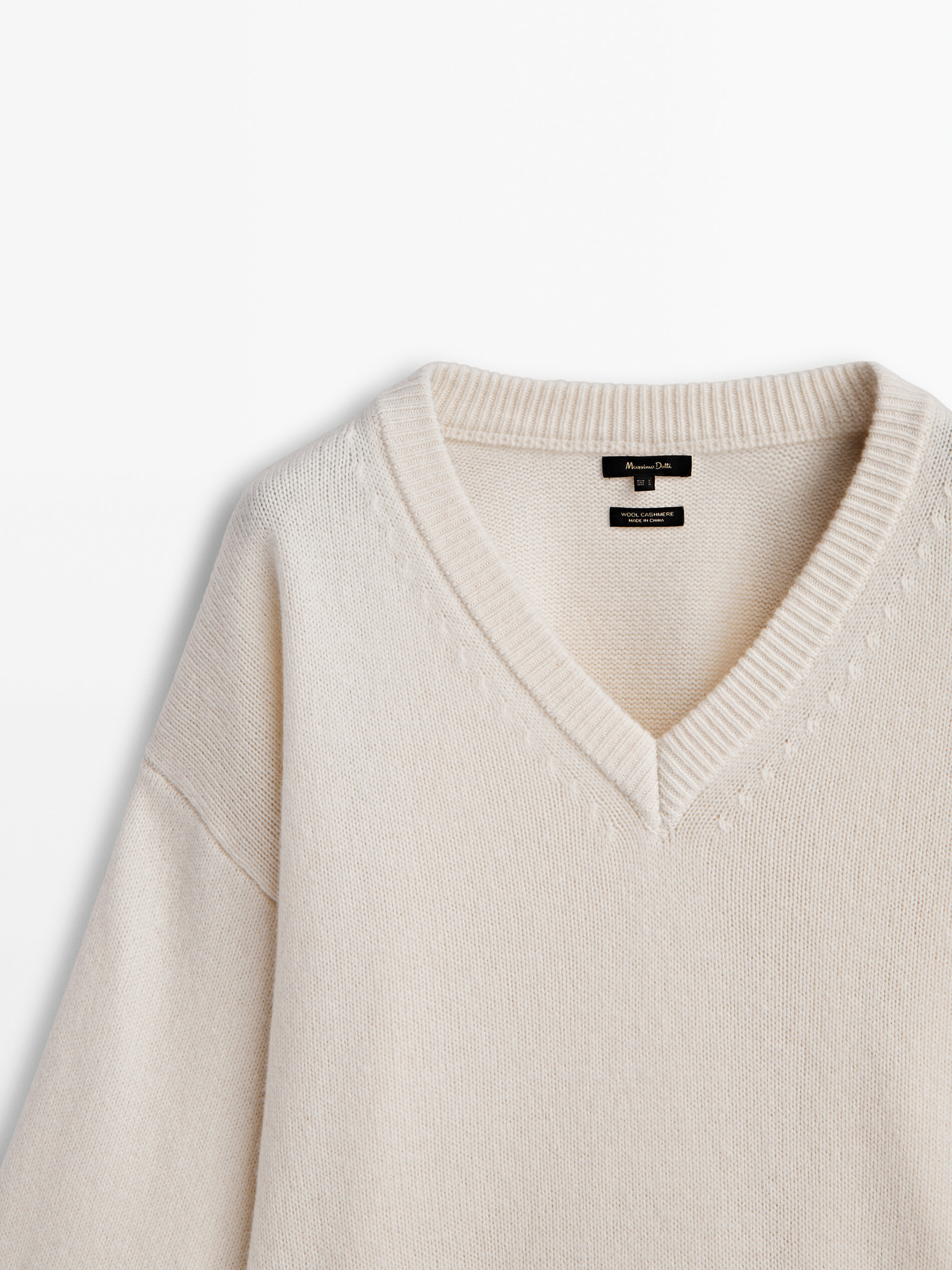 Wool blend V neck sweater