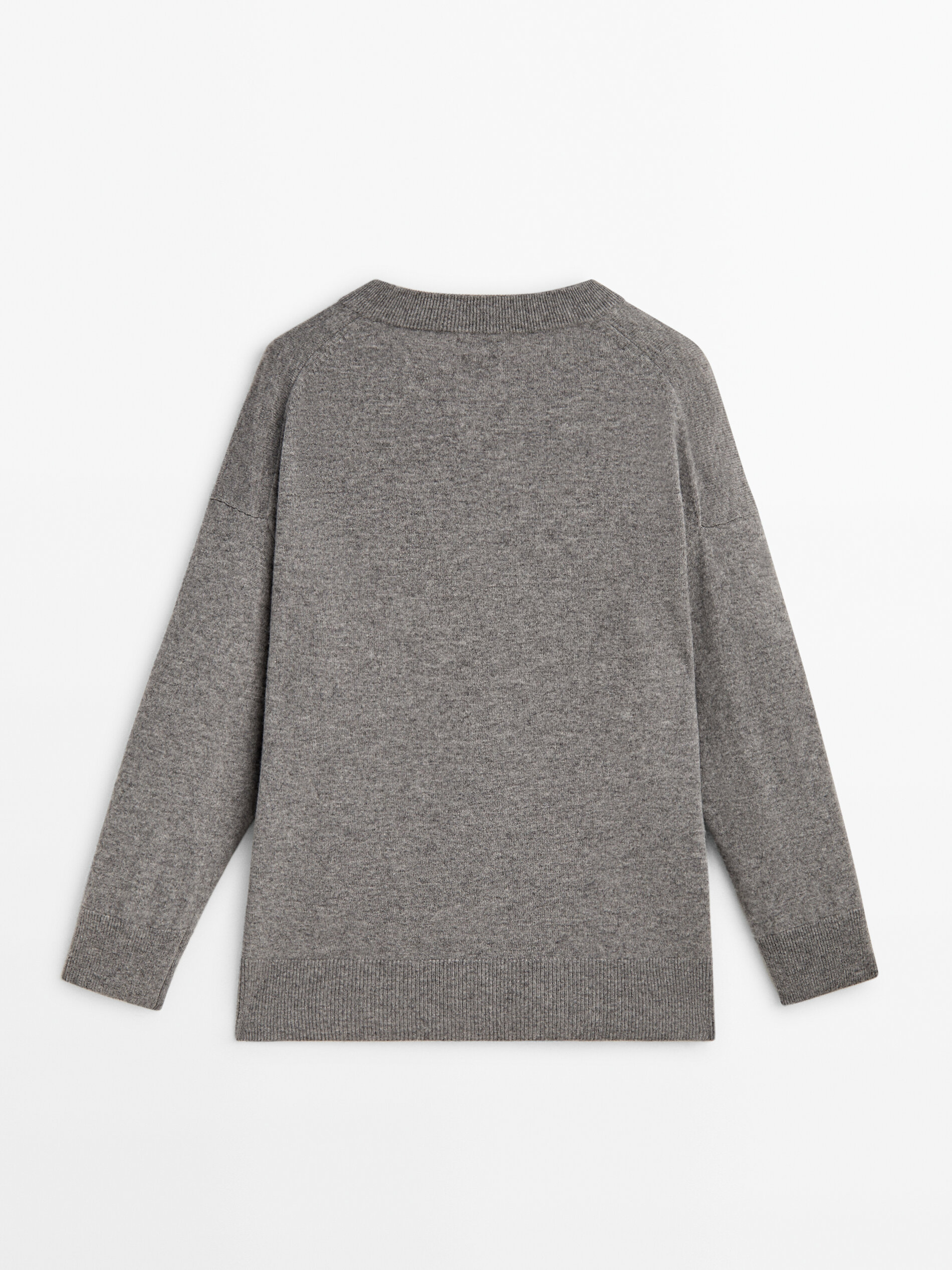 Grey long shop sleeve sweater
