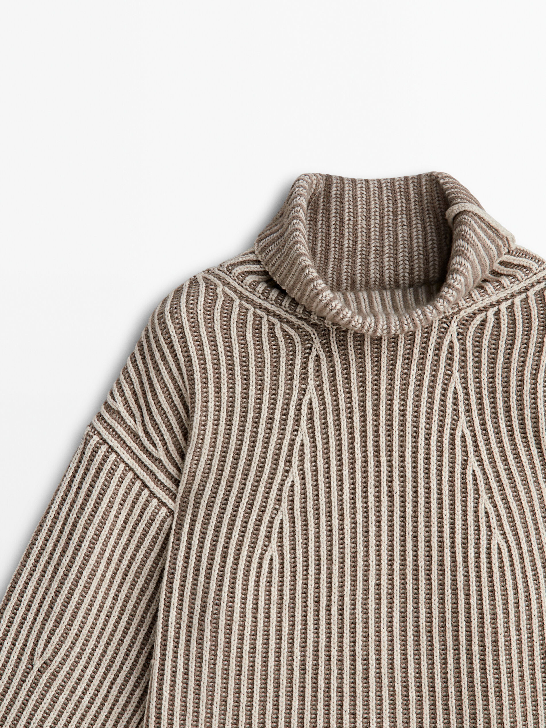 Massimo dutti deals col roulé