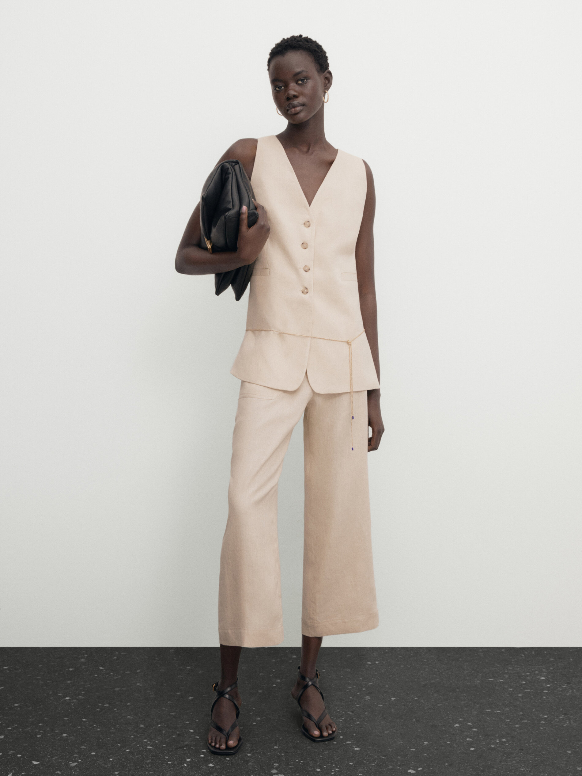 100 linen long vest with side vents Sand Dressy Massimo Dutti