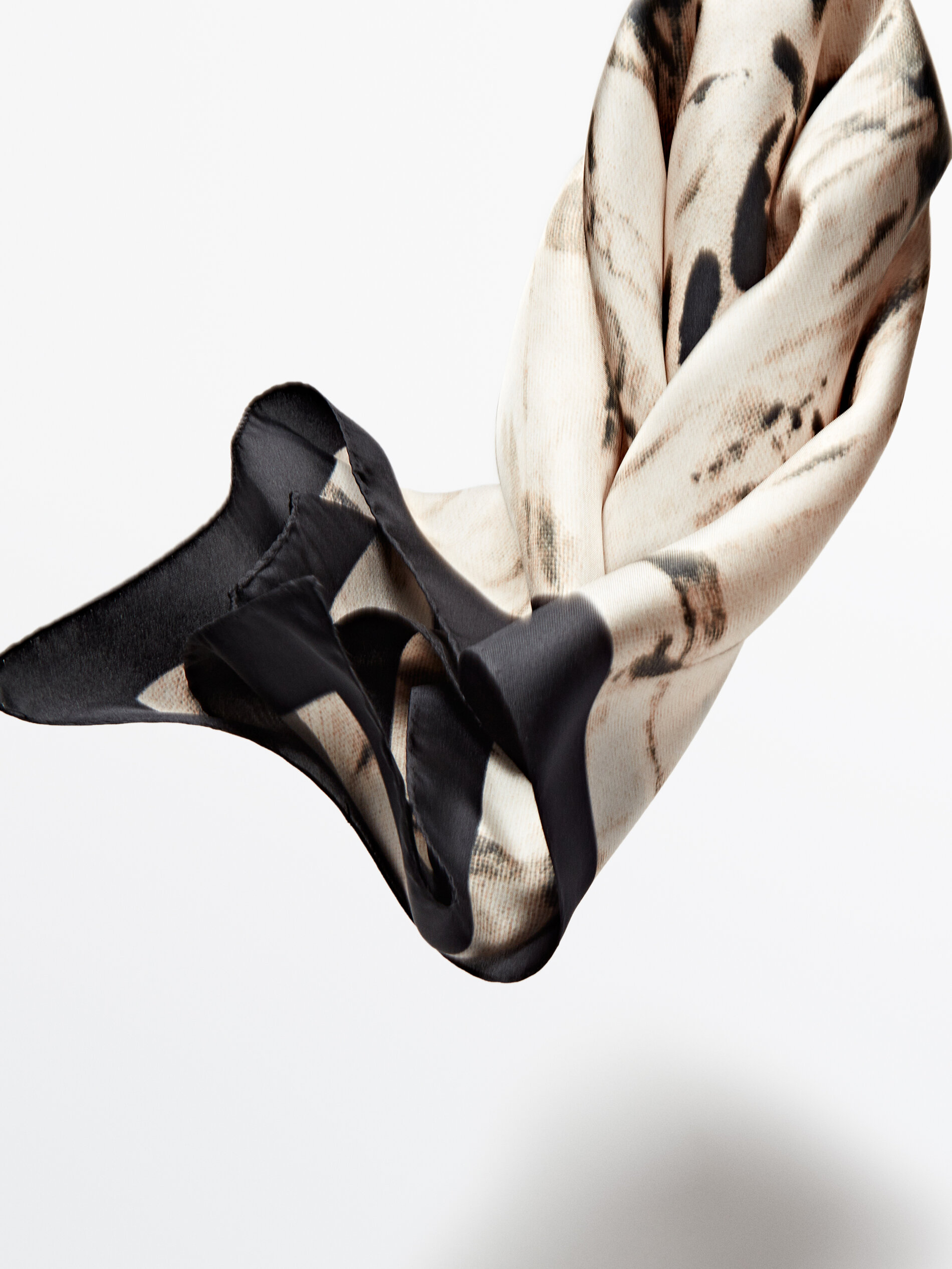 Massimo dutti on sale silk scarf