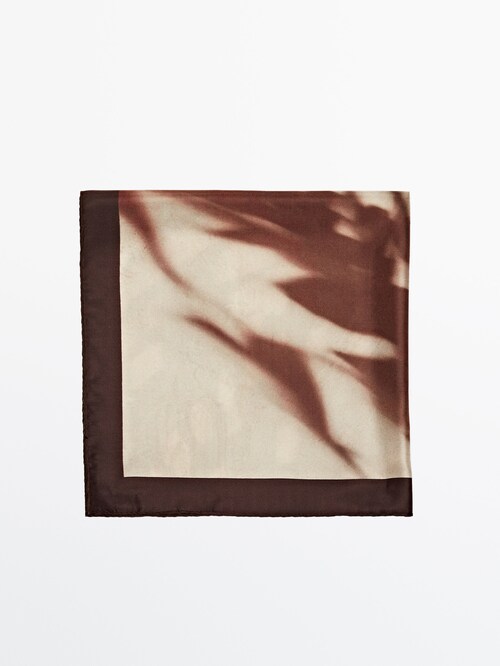 Pañuelo seda estampado sombra Massimo Dutti España - Islas Canarias