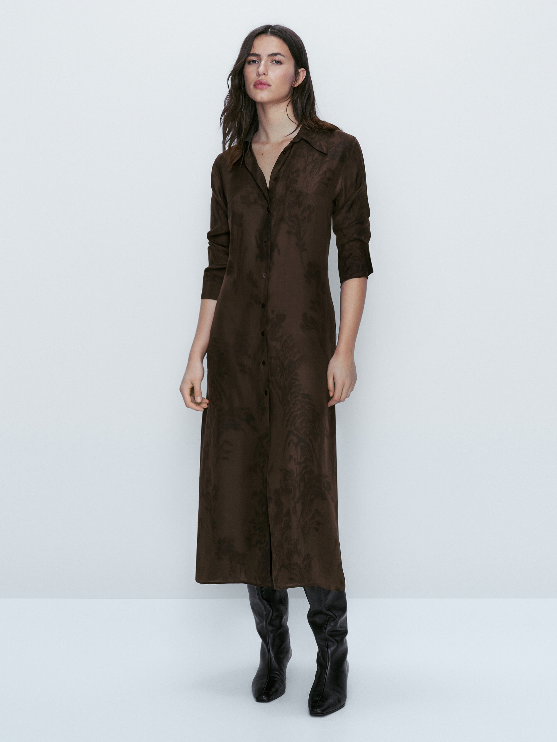 100 silk dress with a leaf print