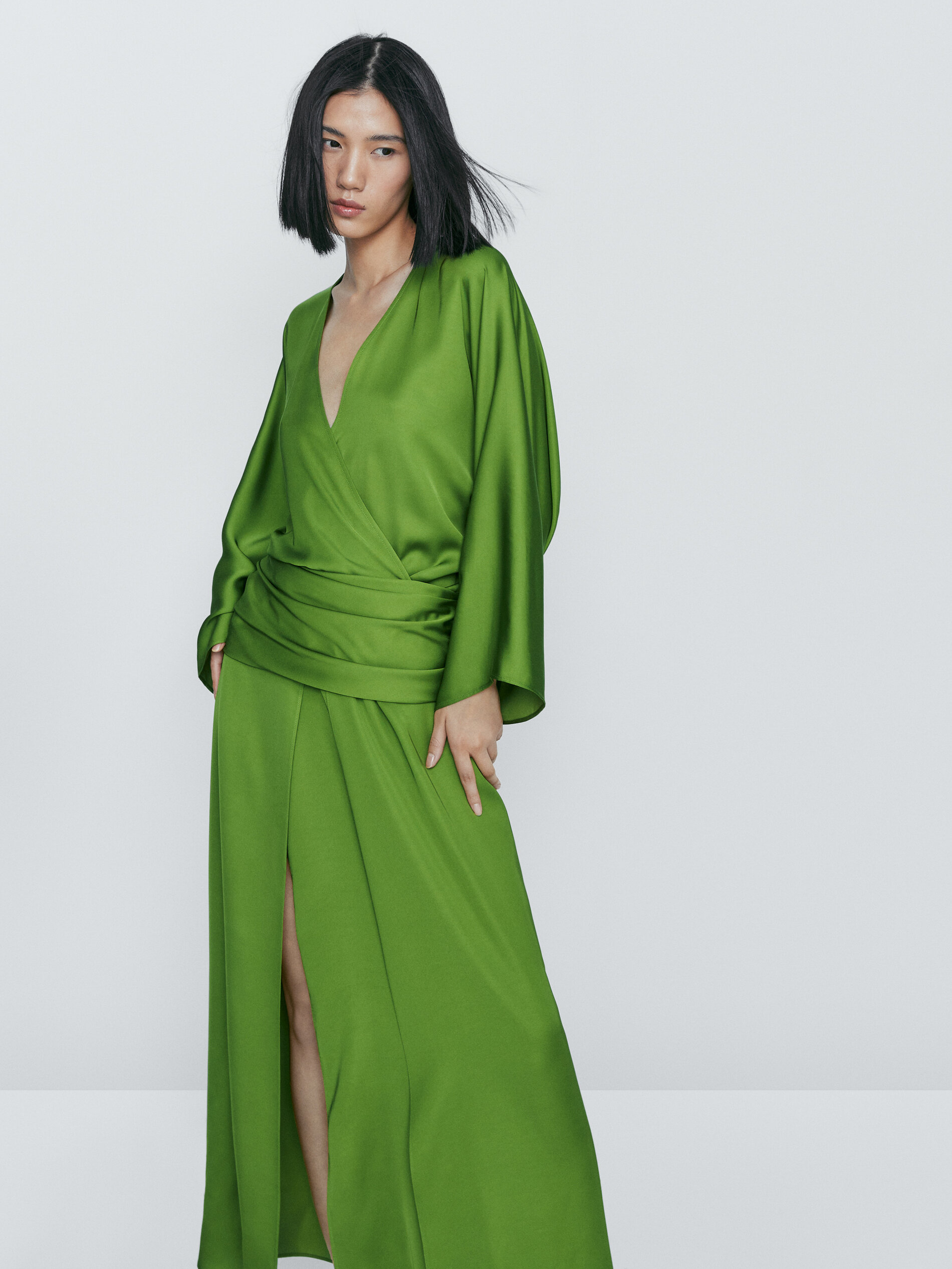 Massimo dutti green dress hotsell