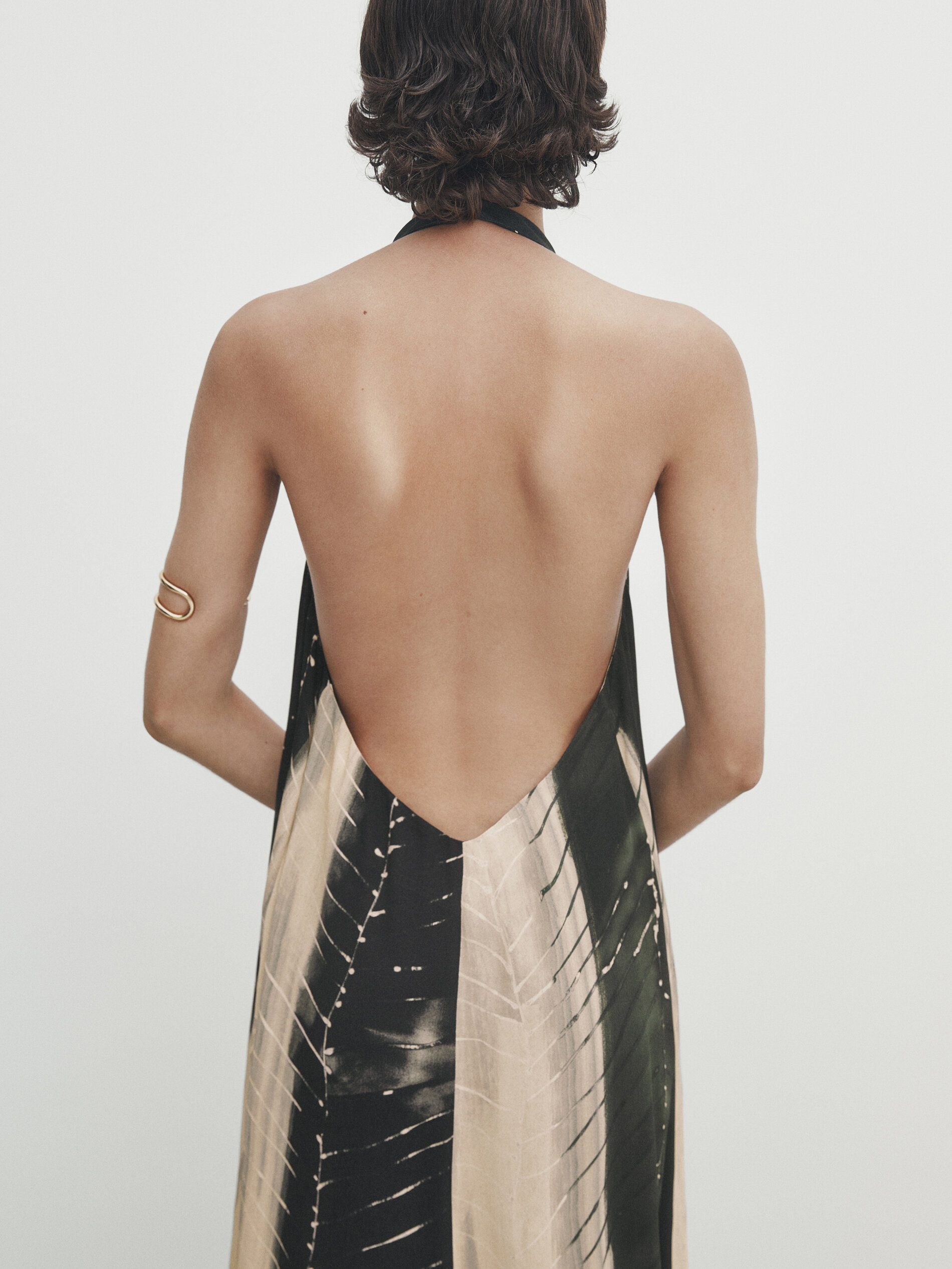 Vestido estampado tie dye massimo dutti 2025
