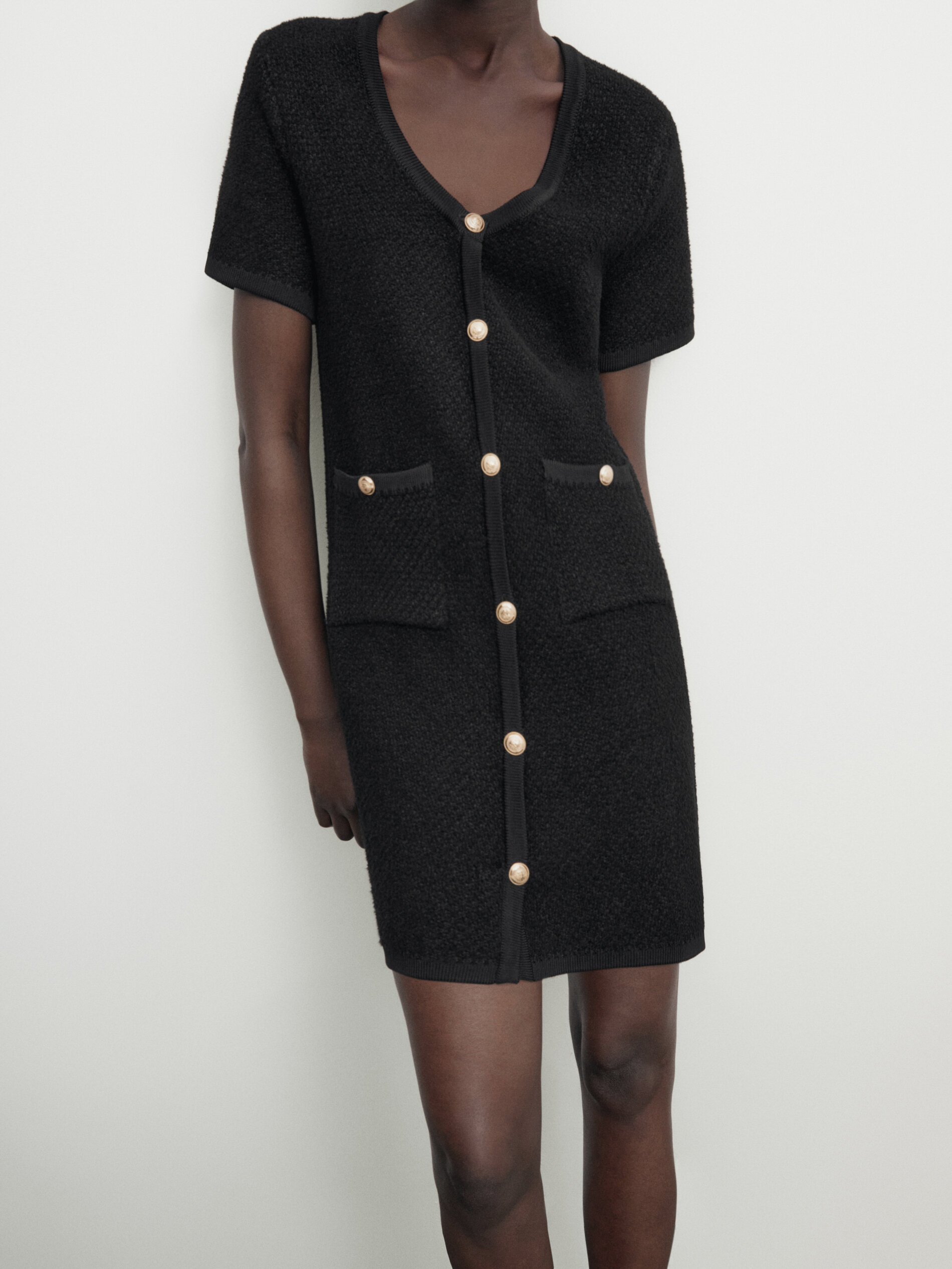 Short knit mini boucl dress with buttons
