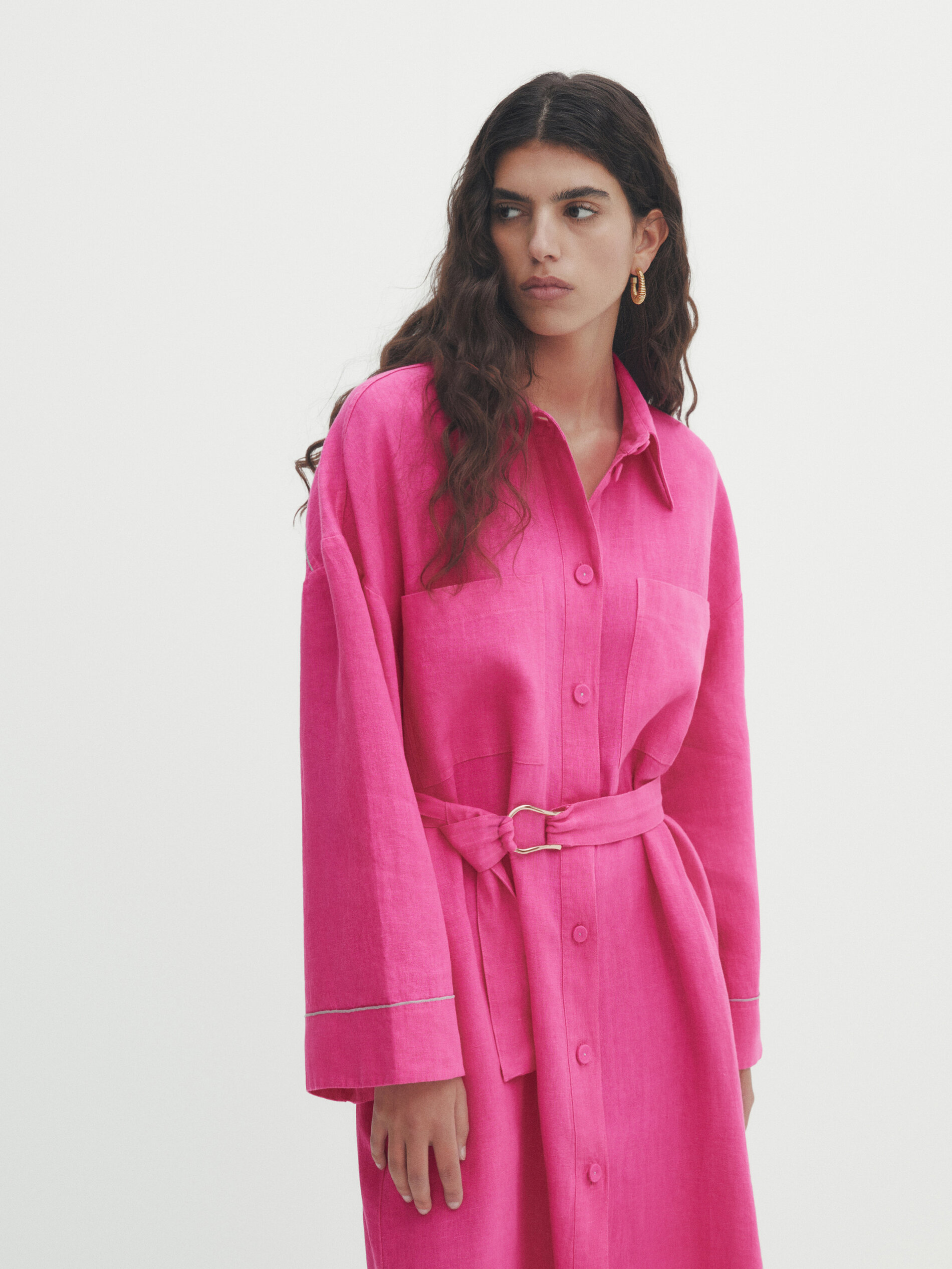 Linen midi dress with pockets and golden buckle