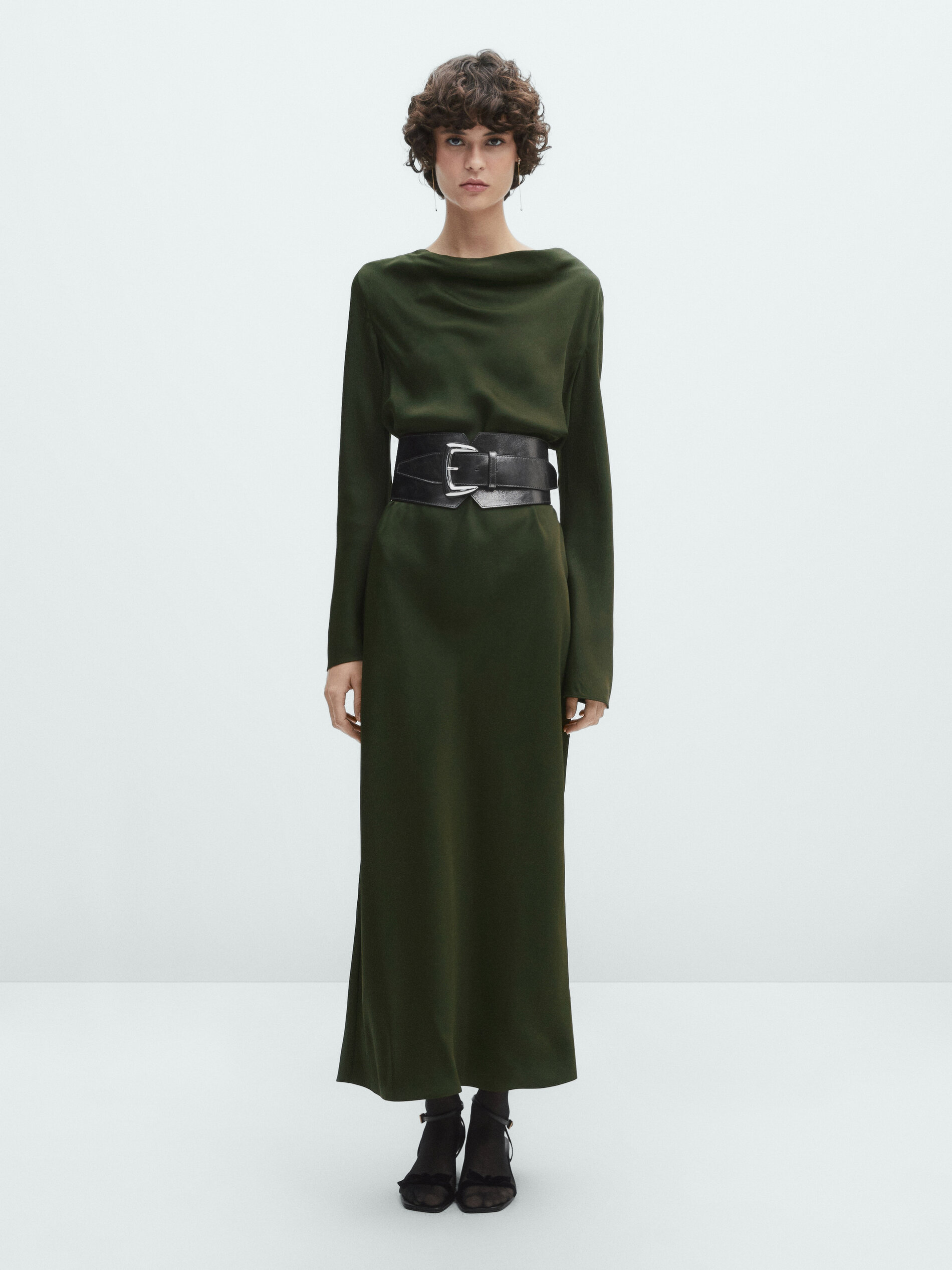 Massimo dutti green dress hotsell