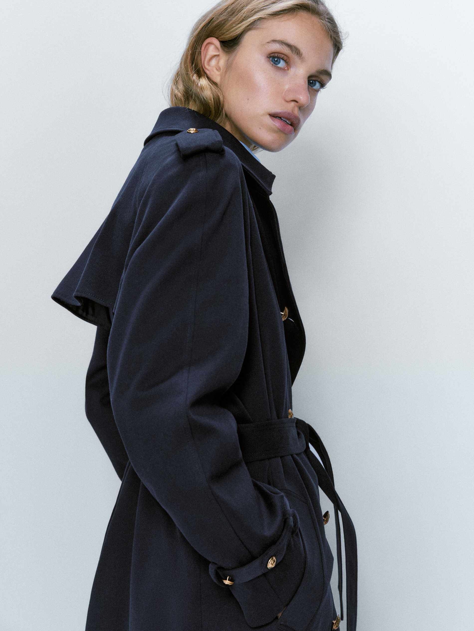 Trench coat with gold cheap buttons