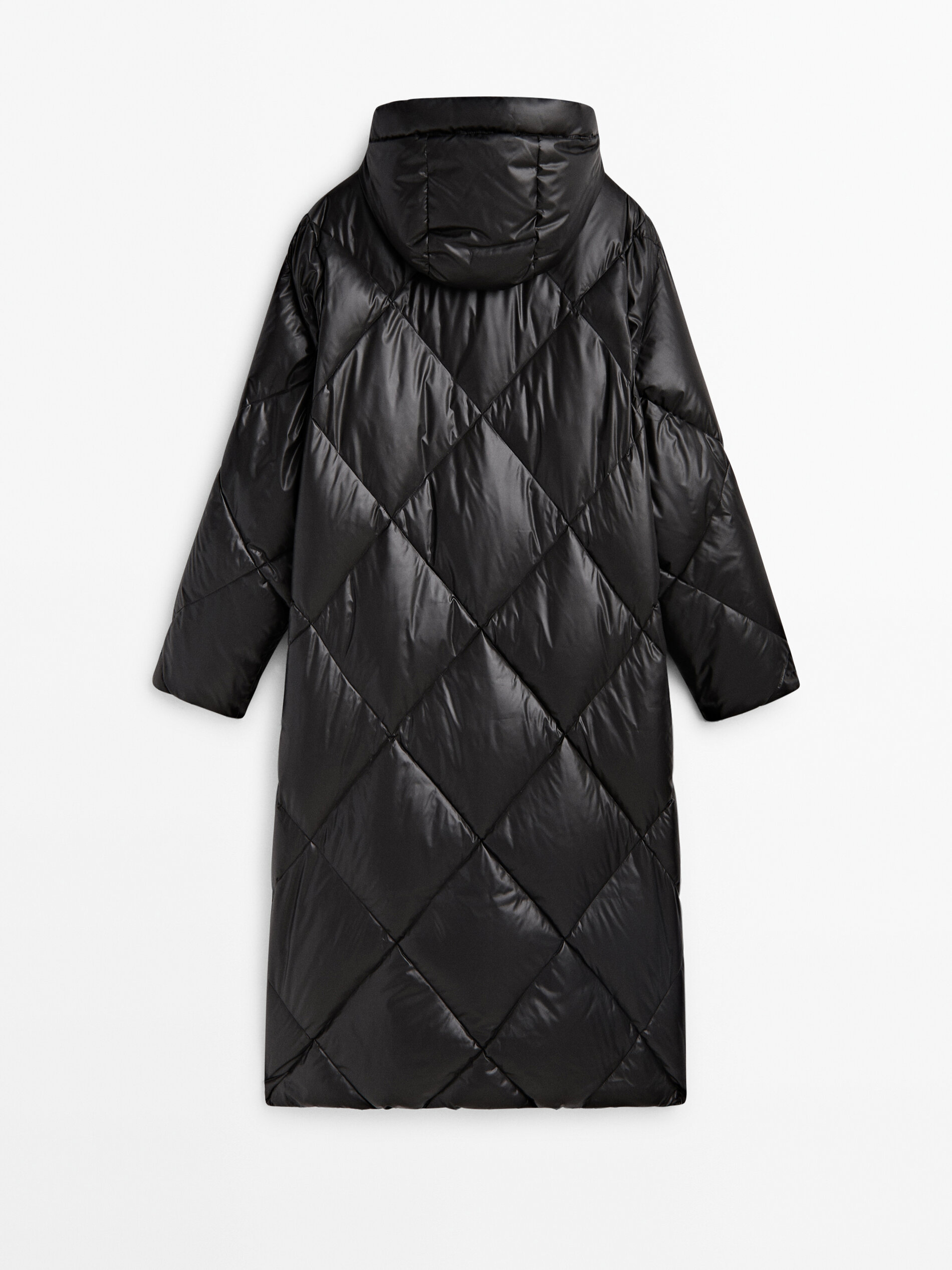 Long diamond jacket with down and feather padding