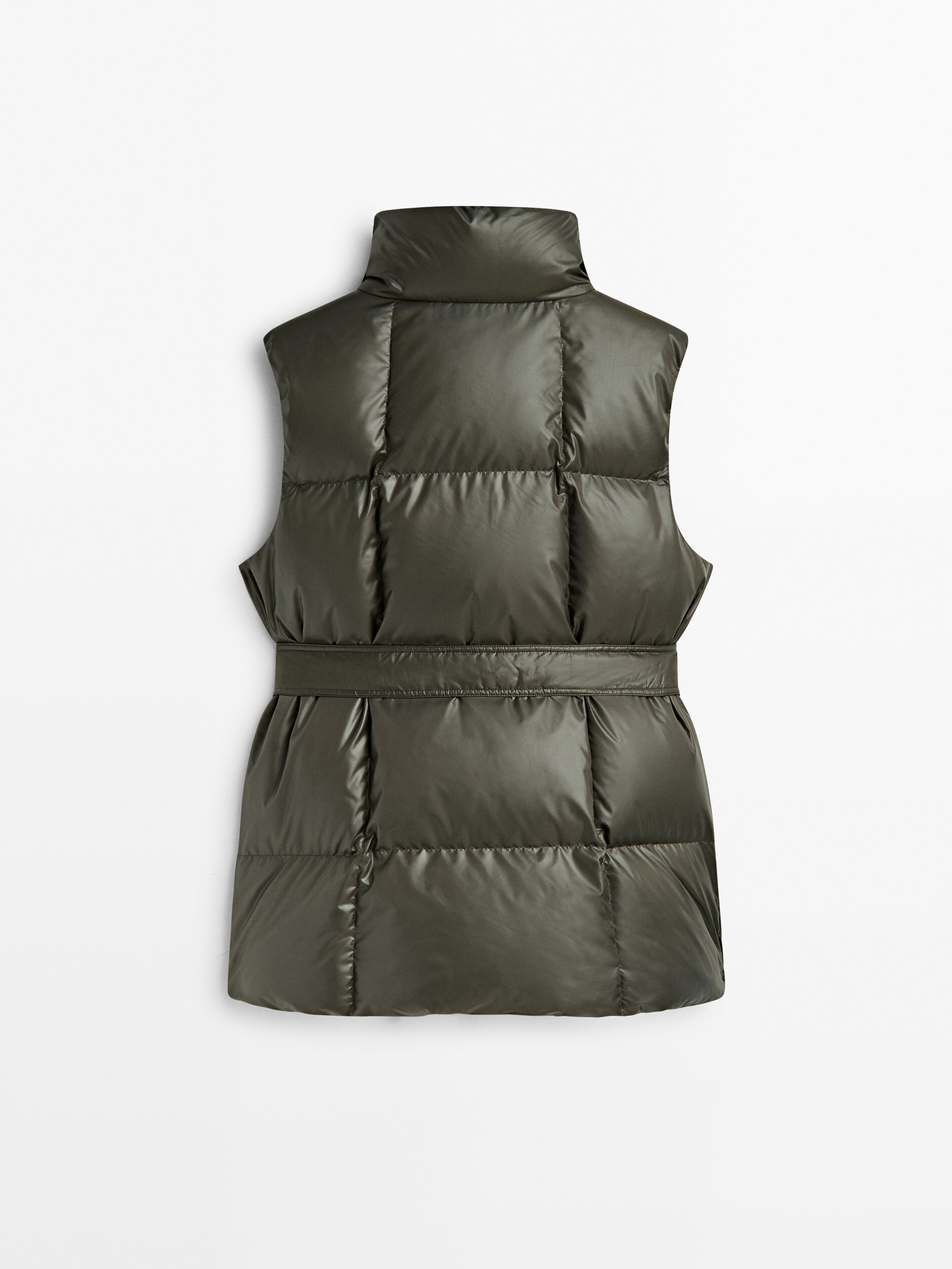 Quilted gilet with belt