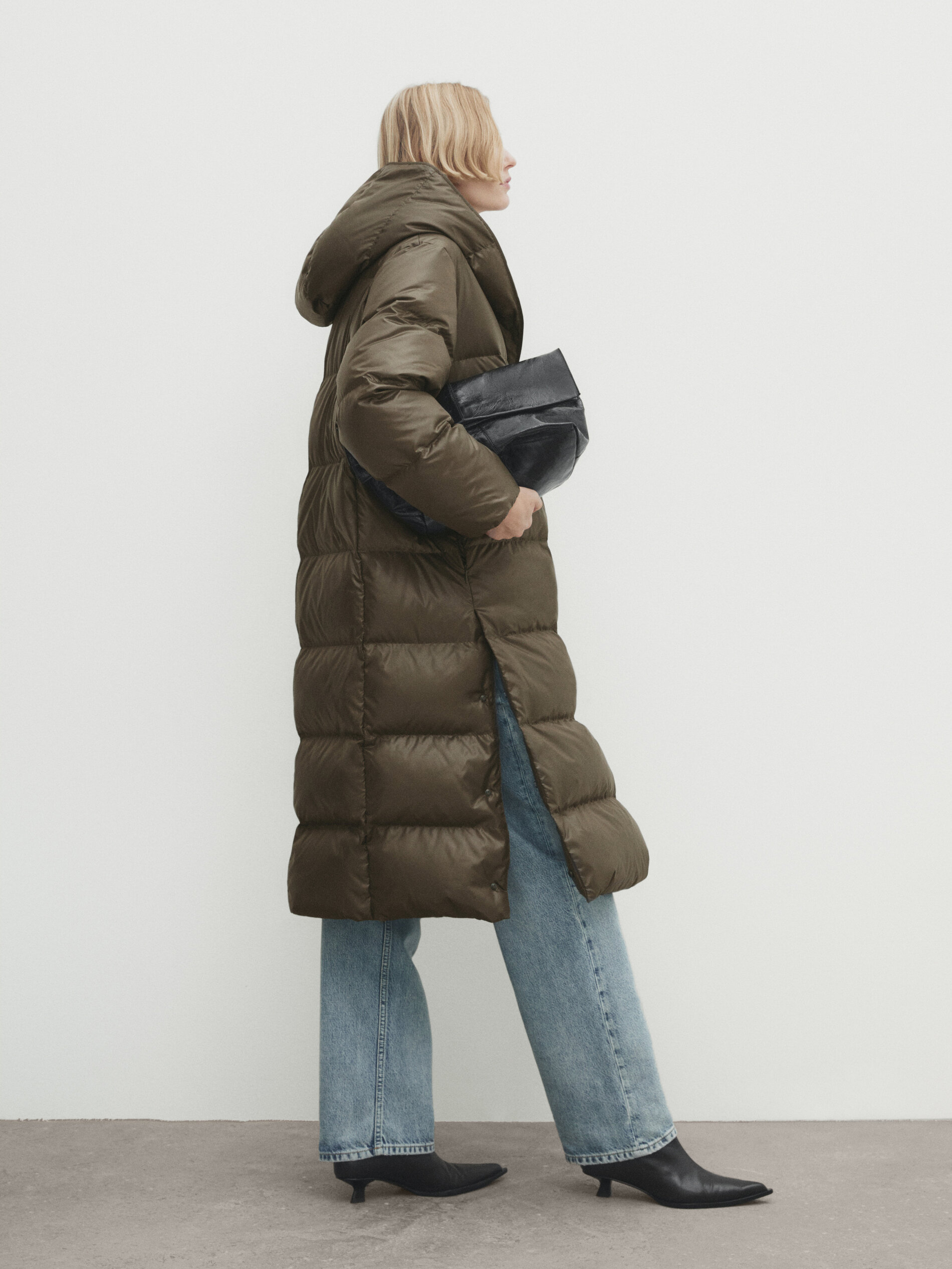 Long down feather coat online