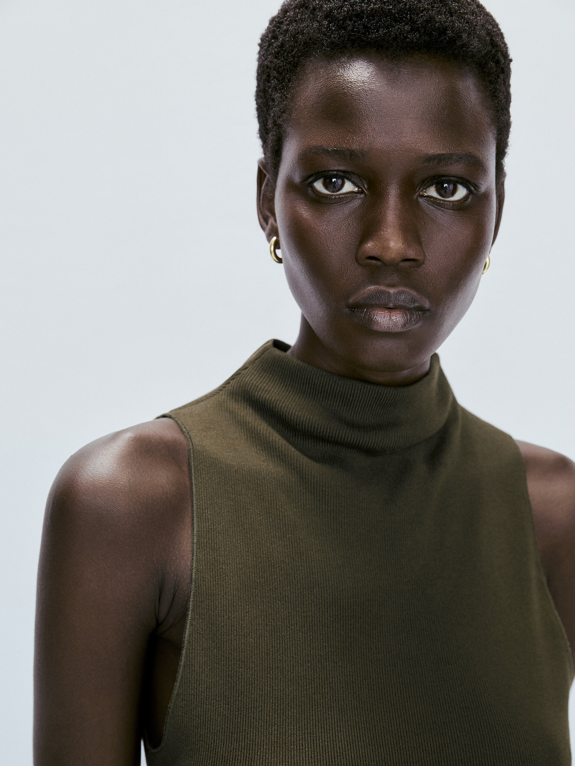 Sleeveless ribbed mock turtleneck hot sale