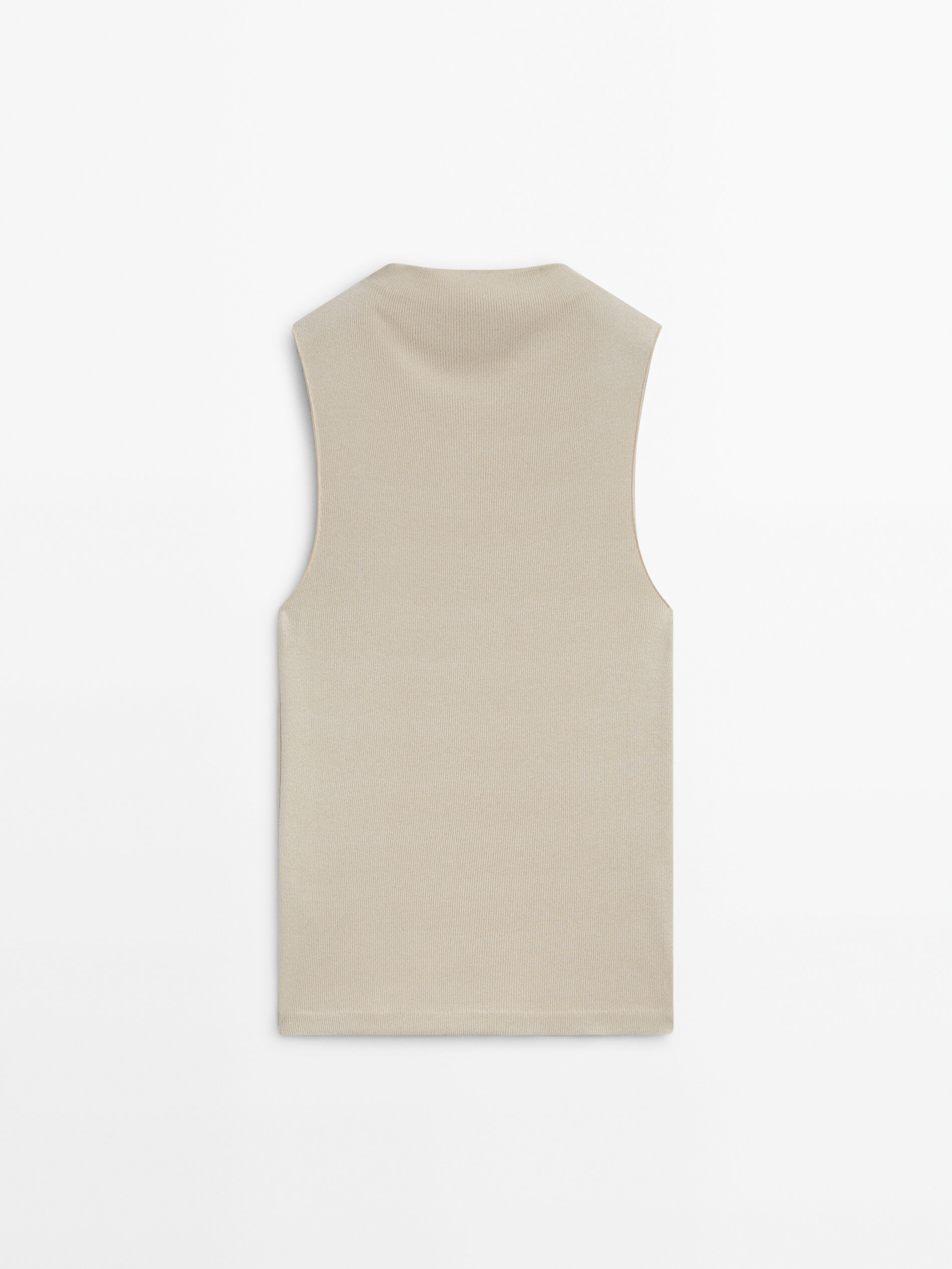 Top clearance cuello caido