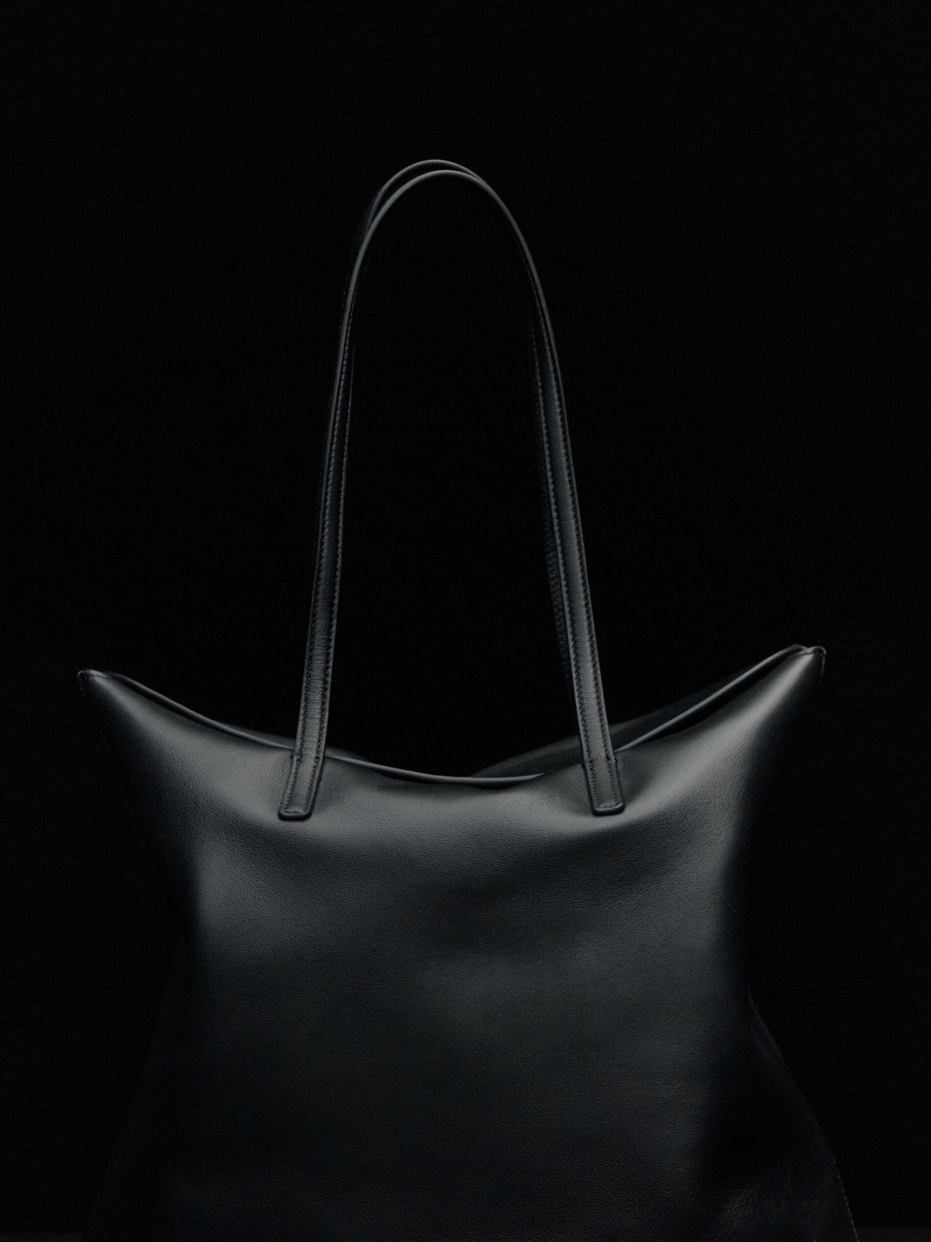 Bolso tote top napa massimo dutti