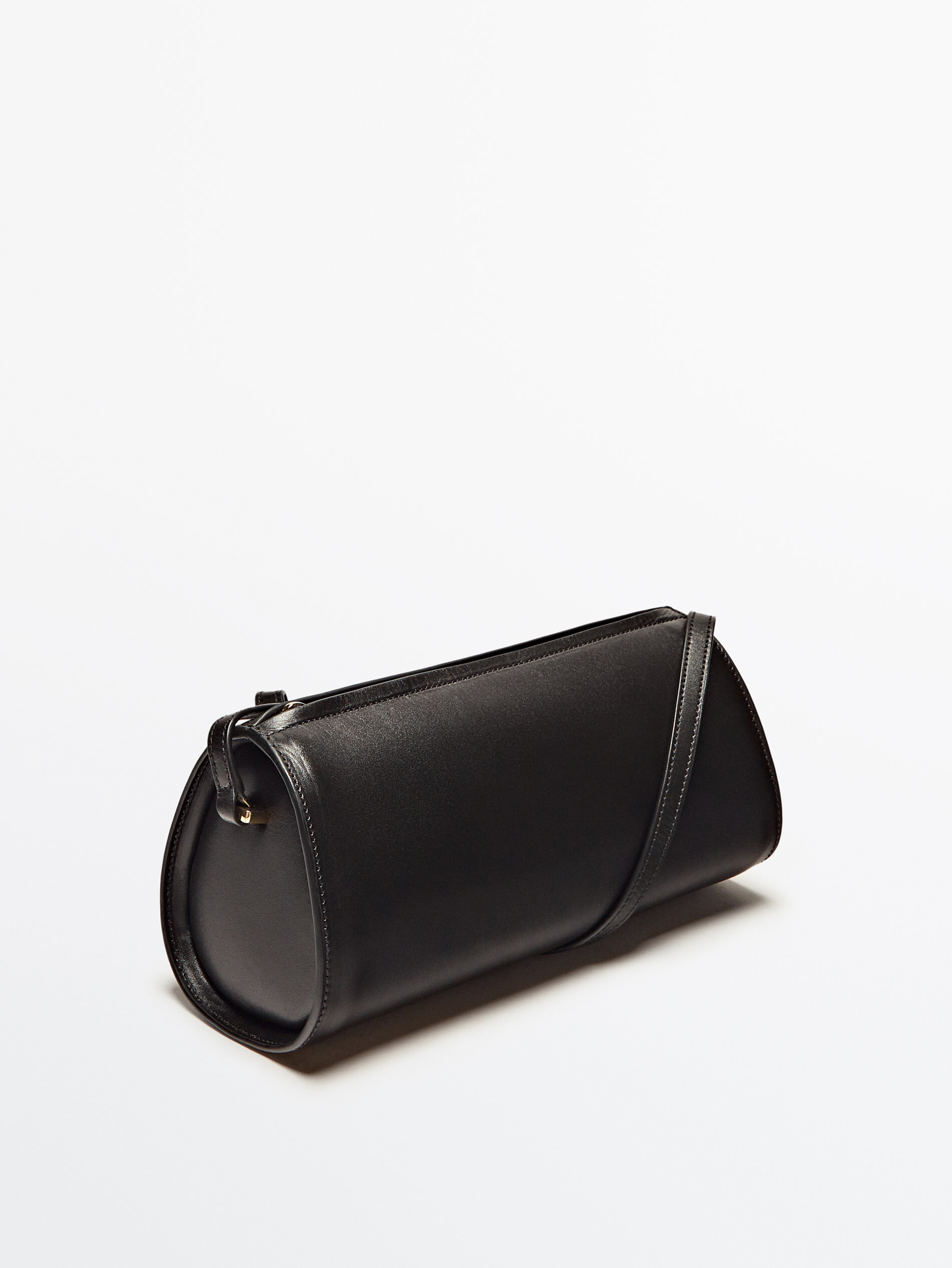 Plain leather cylindrical crossbody bag