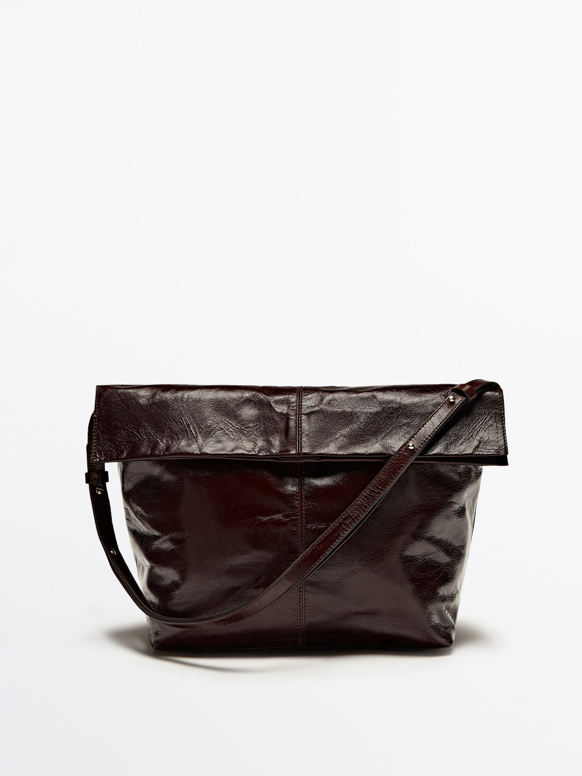 Maxi bolso bandolera piel craquelada Marr n Marr n Topo Negro