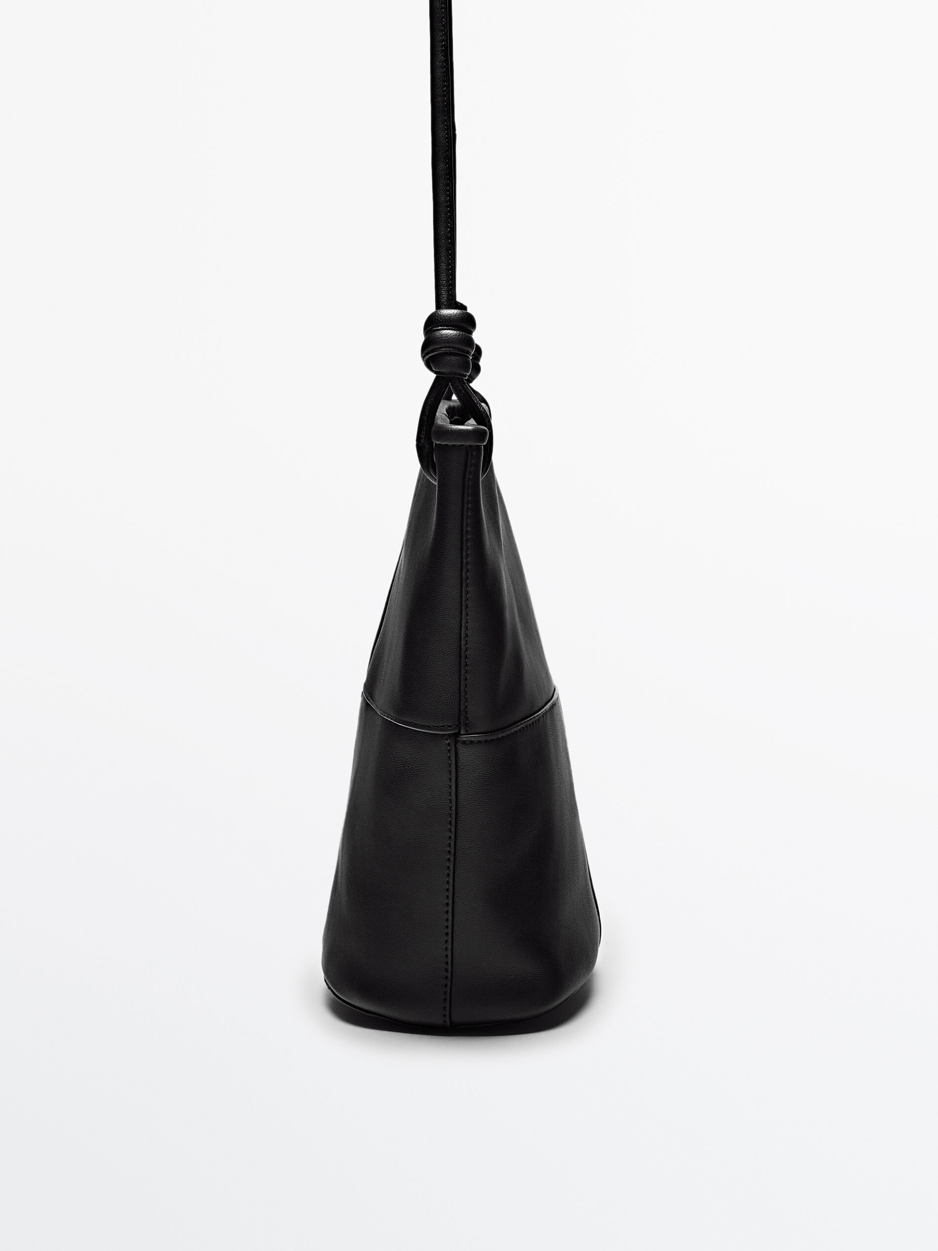 Massimo dutti black new arrivals leather bag