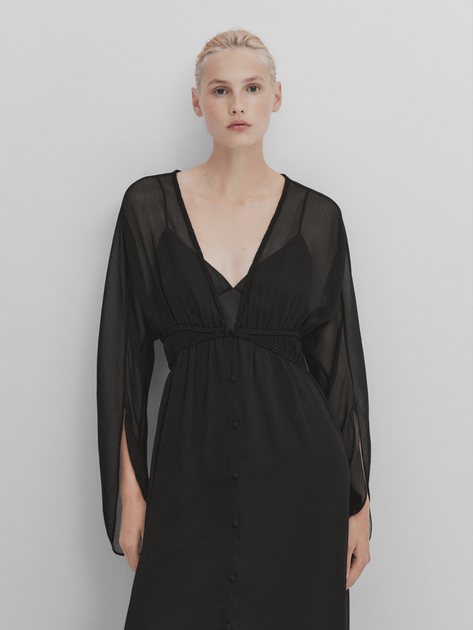 Kaftan dress with ruffles Studio