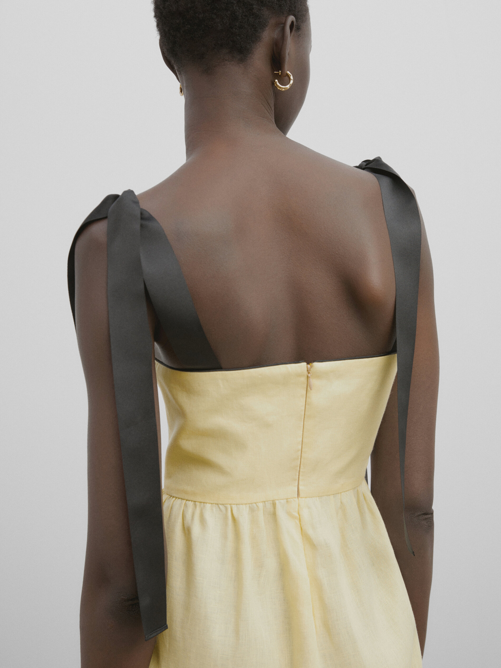 Mono amarillo massimo dutti new arrivals