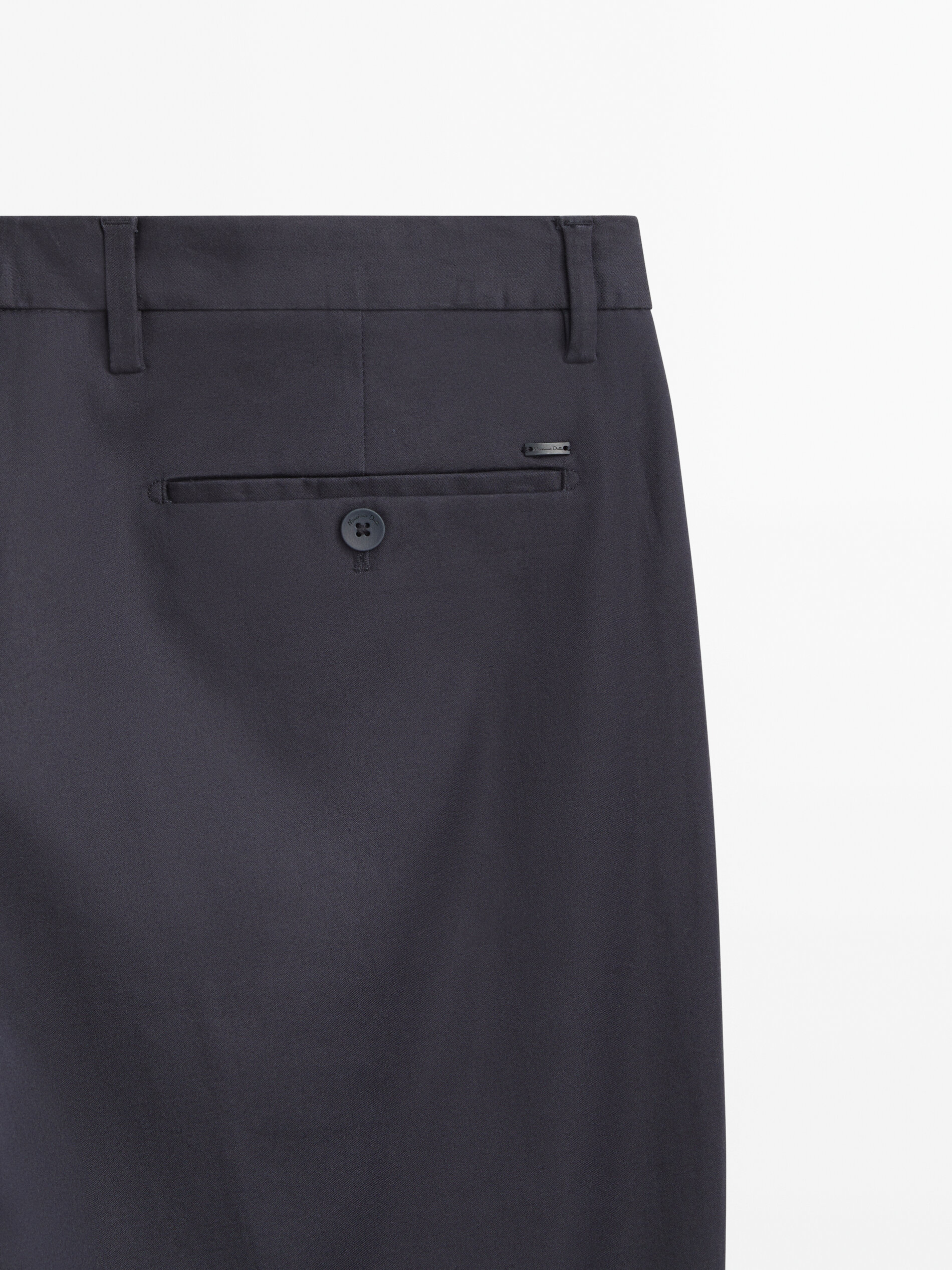 The REAL McCOY'S - BLUE SEAL CHINO TROUSERS The Blue Seal Chino Trousers  are a more contemporary take on the U.S. Army Officer Trousers (think Steve  McQueen in The Great Escape). Made