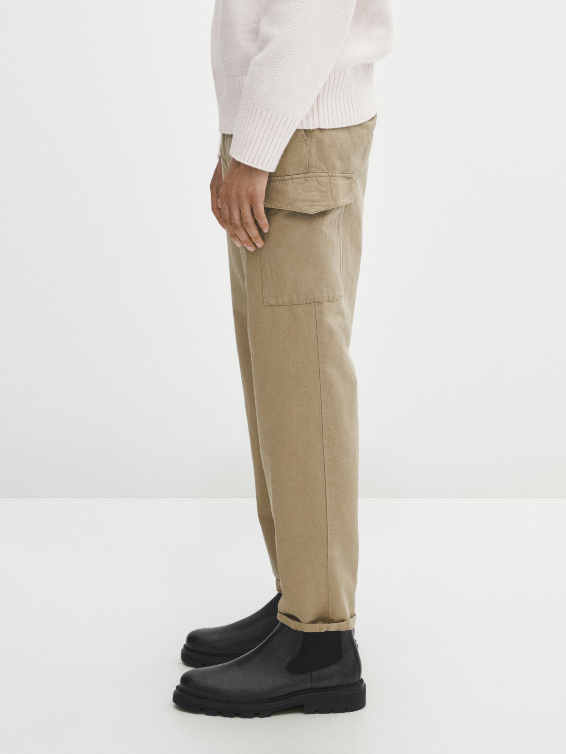 Relaxed fit cargo chino trousers
