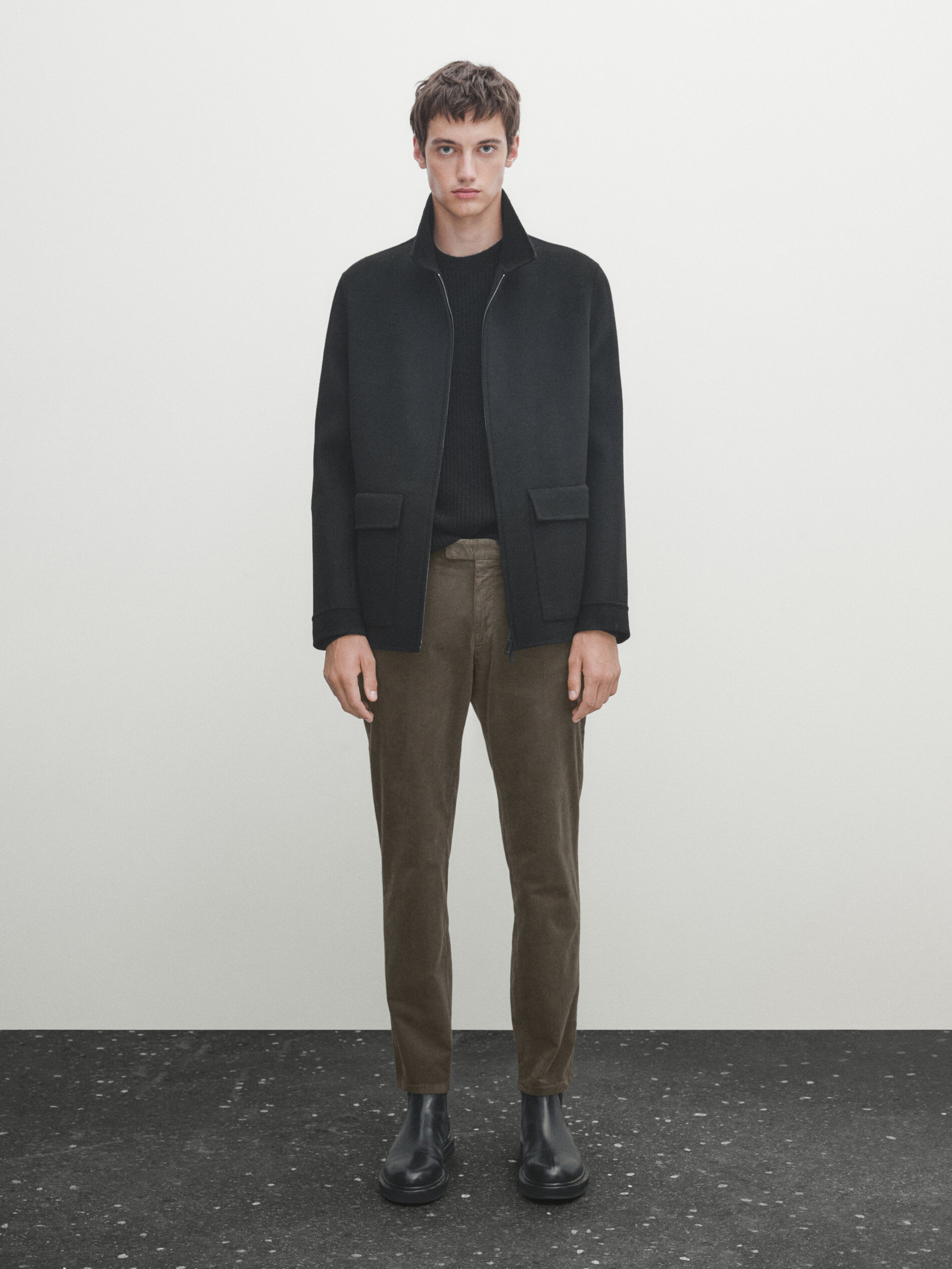 Pantalones pana hotsell massimo dutti