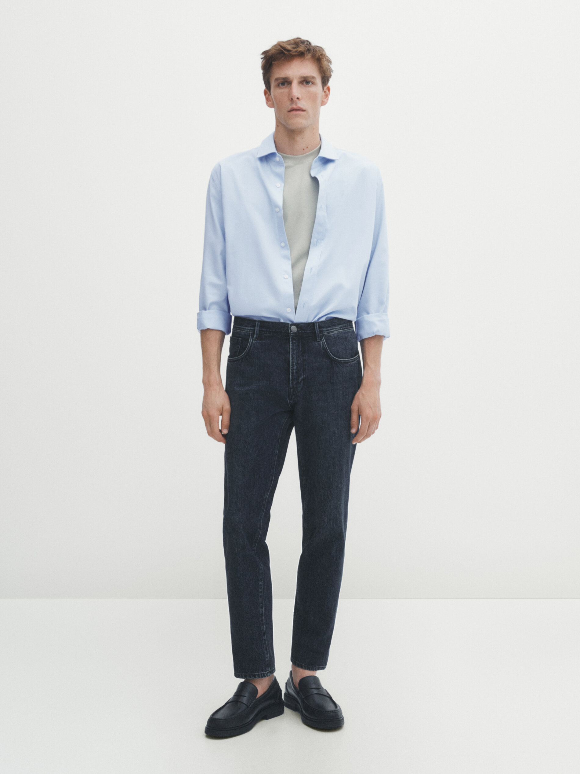 Tapered fit selvedge jeans Indigo Dressy Massimo Dutti