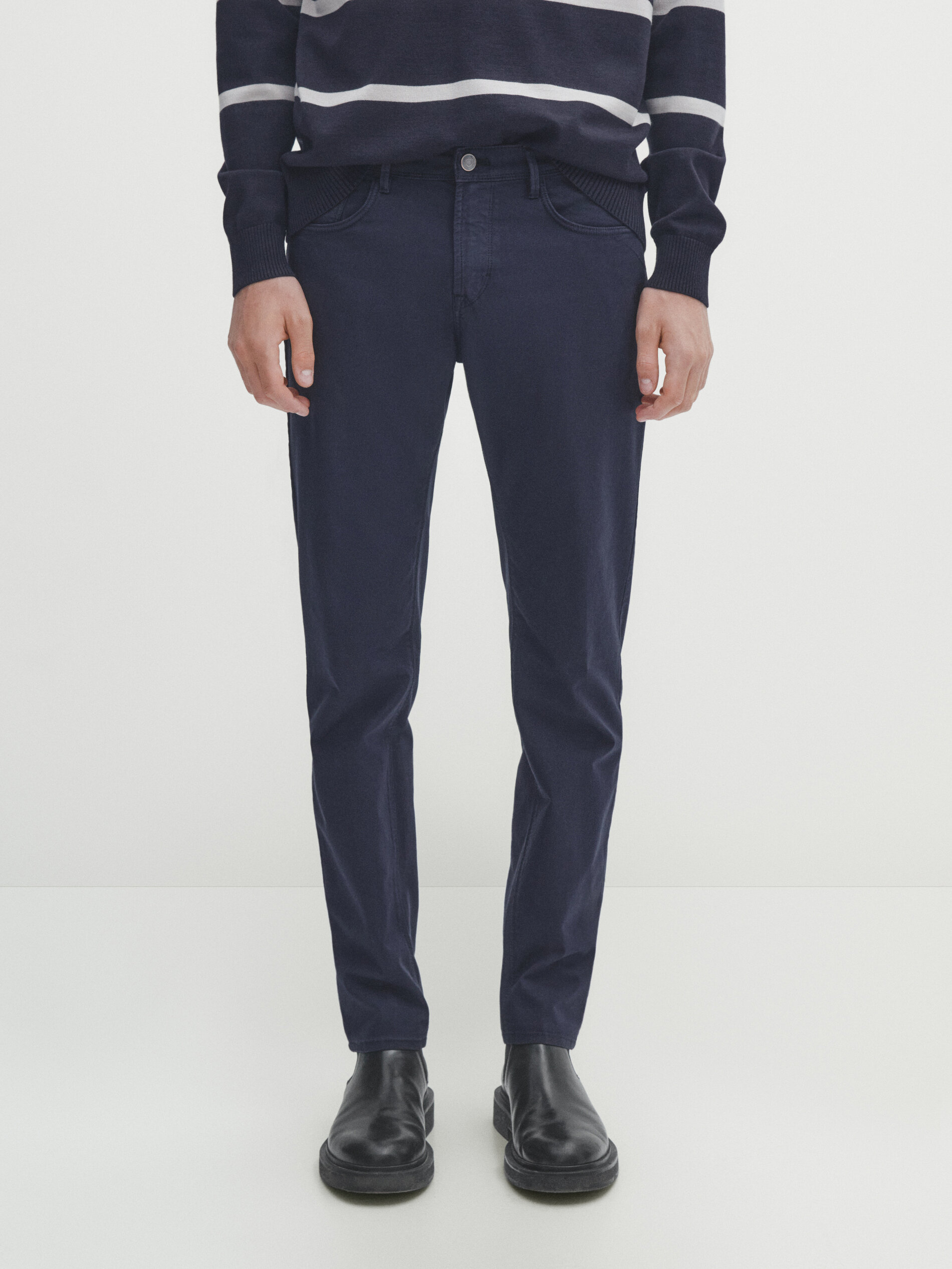 Pantaloni discount tipo jeans