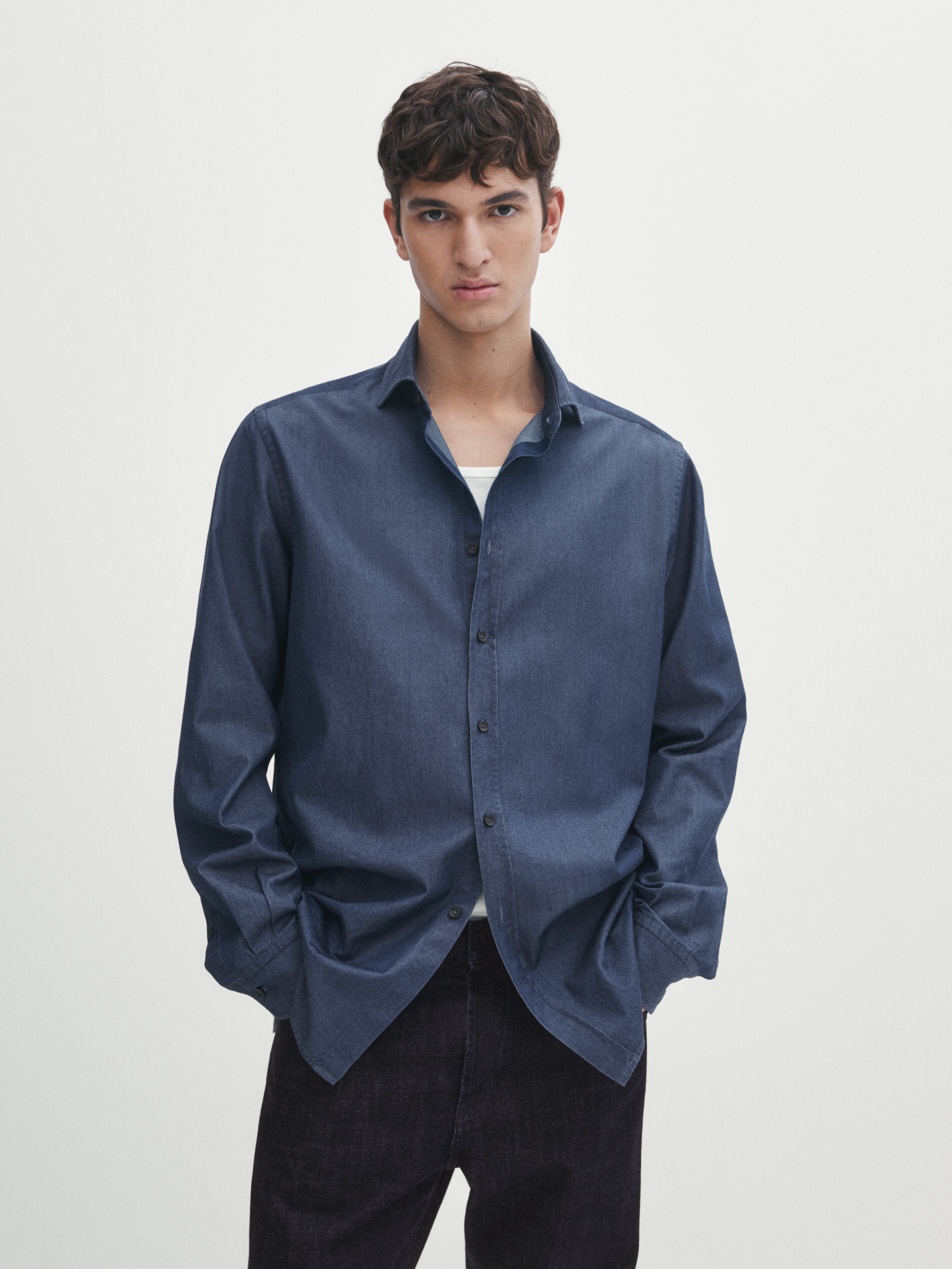 Camisa denim stone wash slim fit