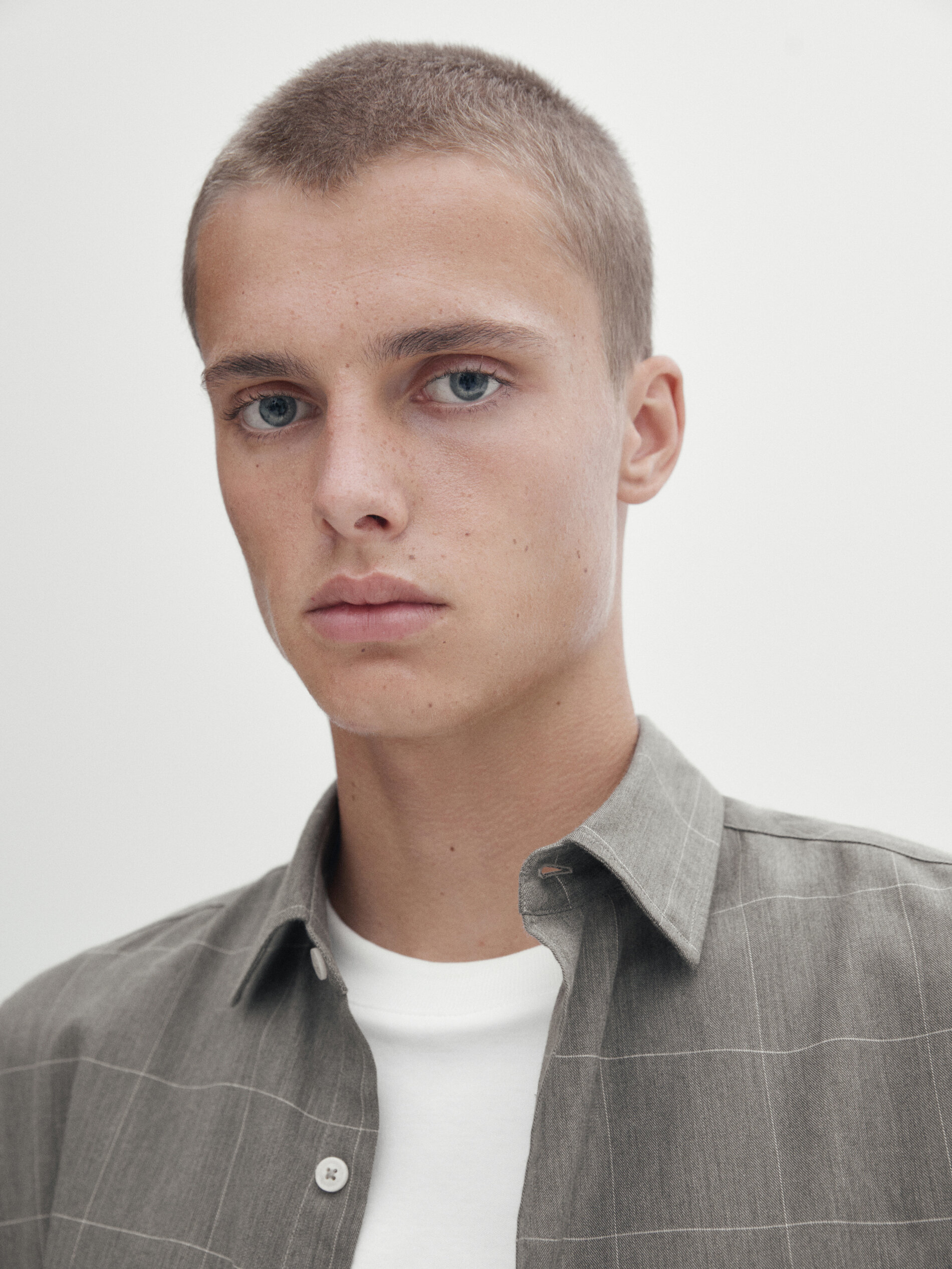 Camisa cuadros best sale massimo dutti