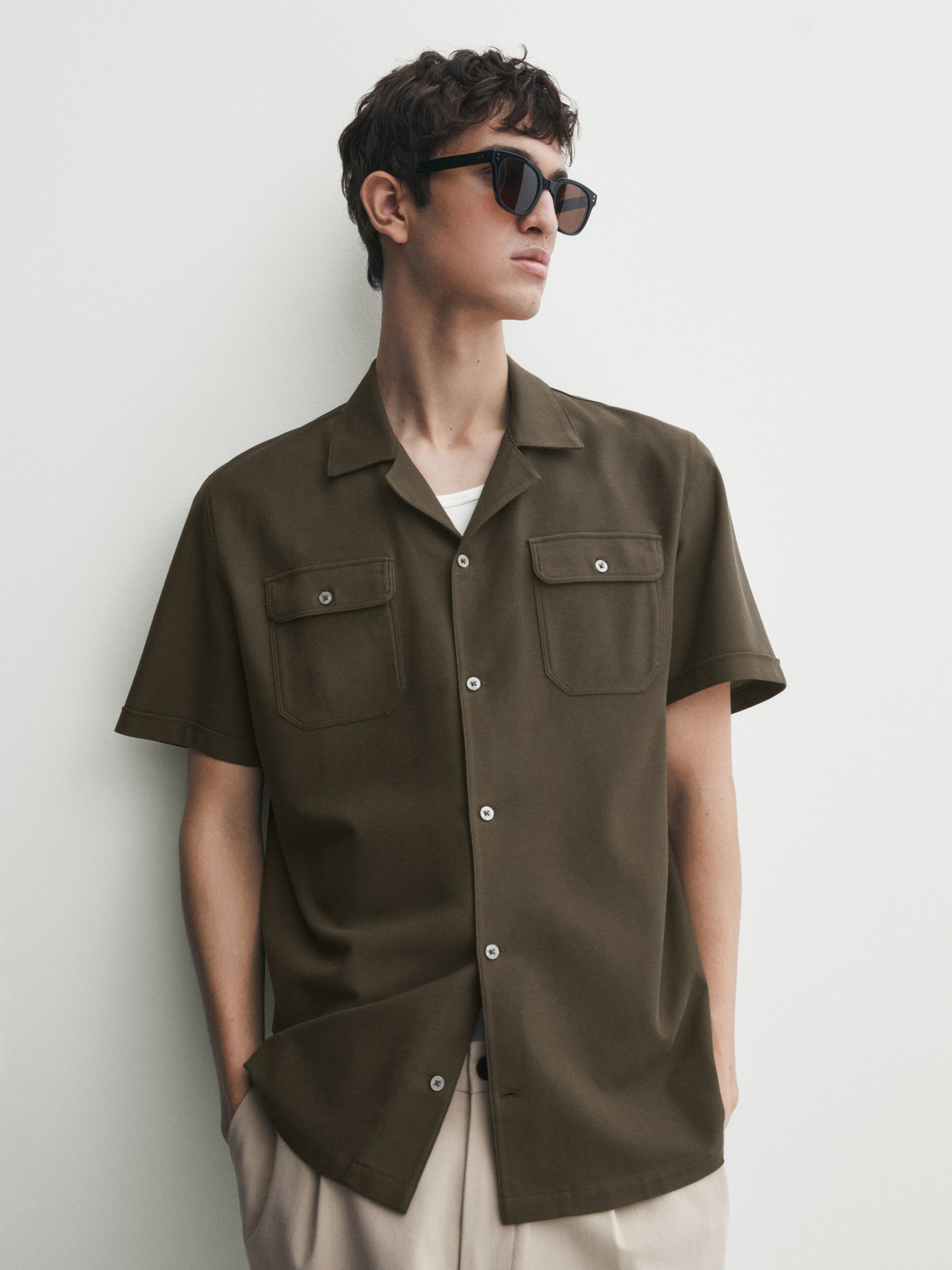 Micro twill short sleeve shirt with pockets