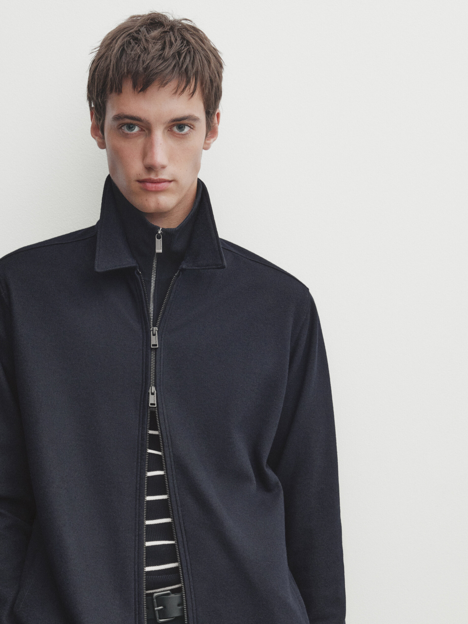 Jacket with central zip